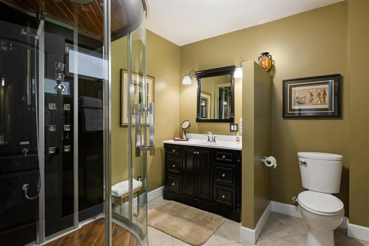 Bathroom in At Journey's End