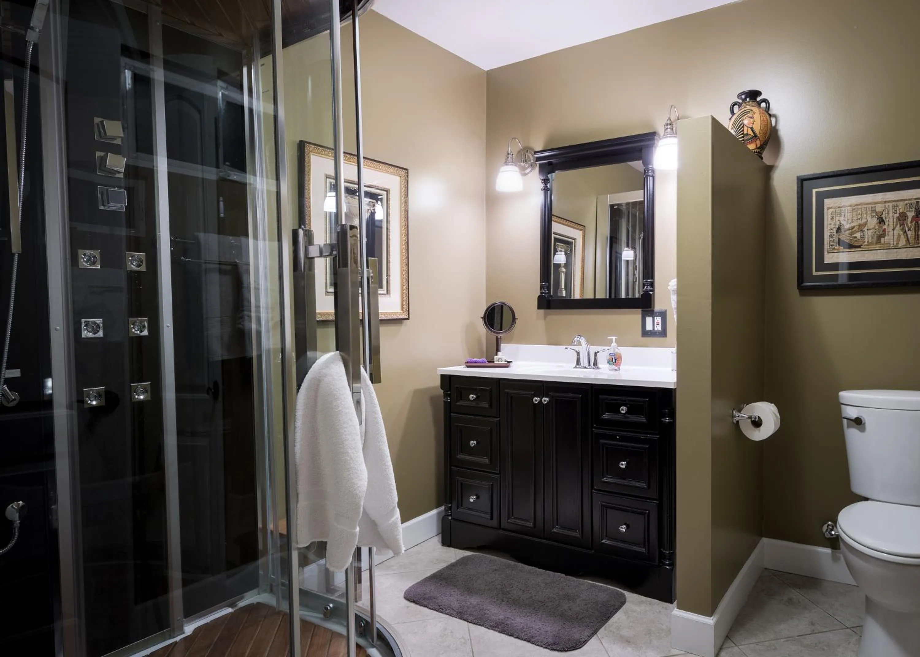 Bathroom in At Journey's End