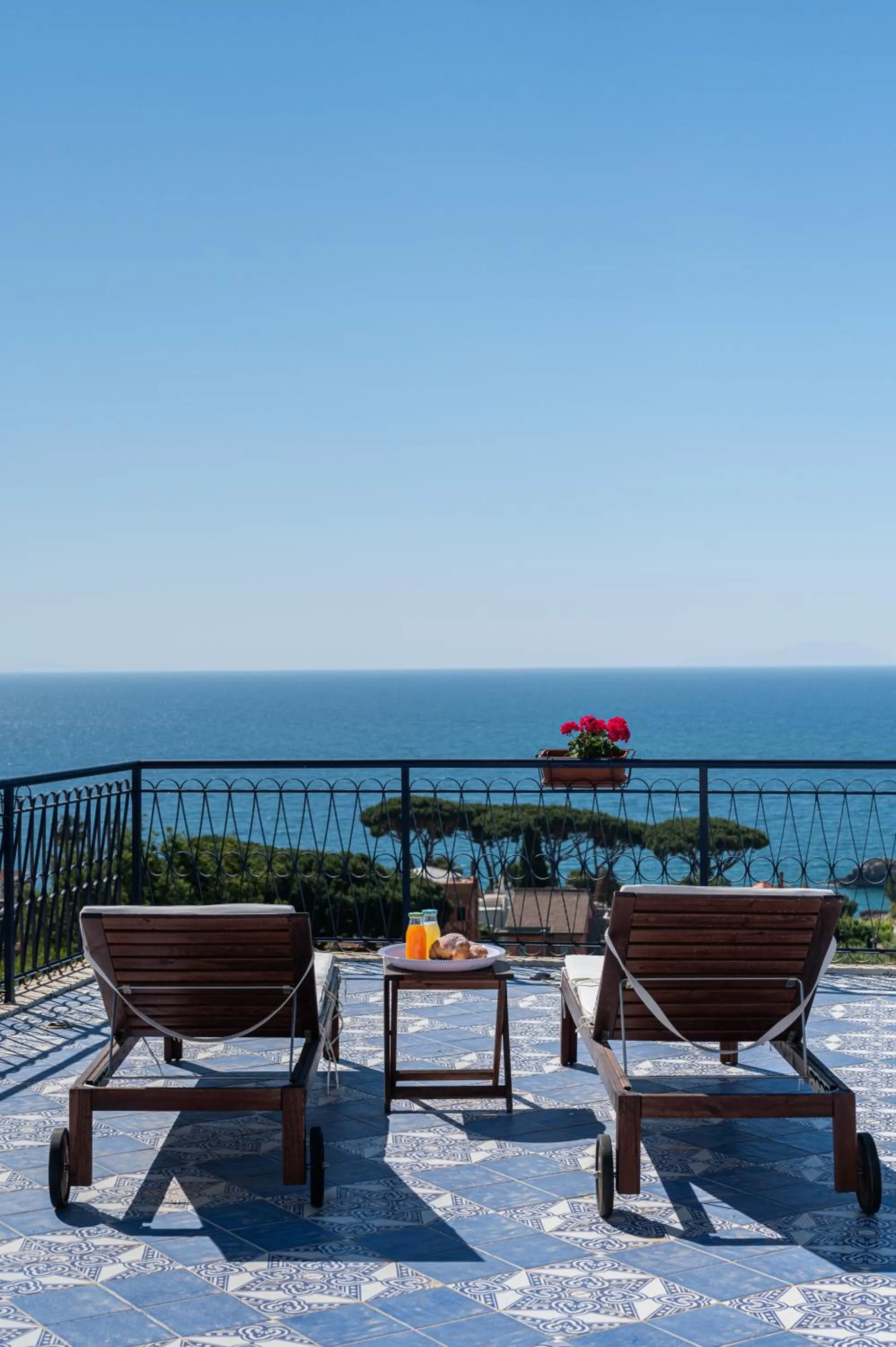 Solarium in Gli archi sul mare