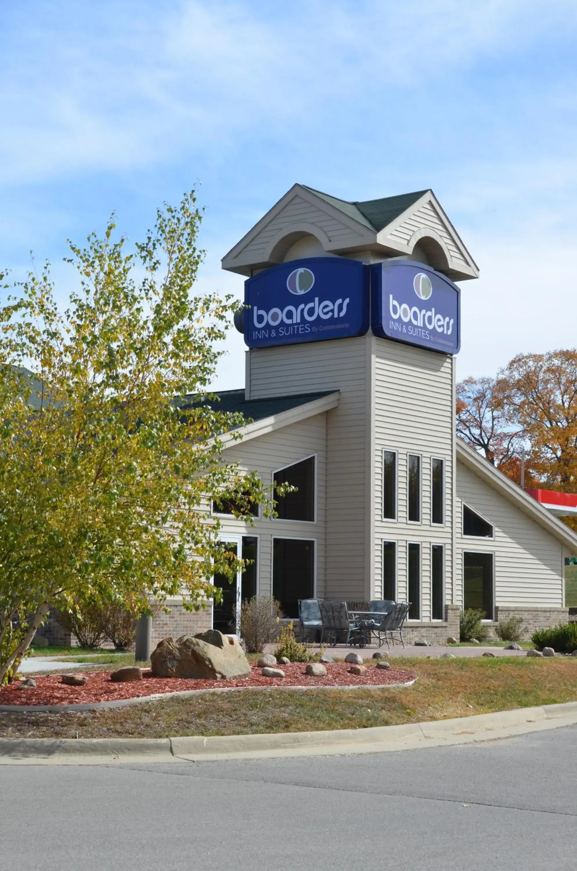 Property building in Boarders Inn and Suites by Cobblestone Hotels - Fayette Property building in Boarders Inn and Suites by Cobblestone Hotels - Fayette
