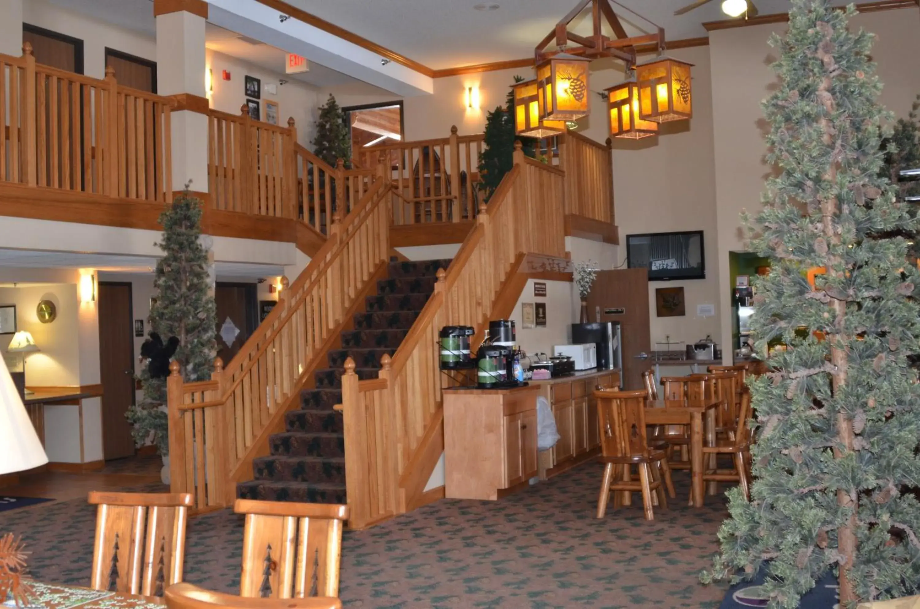 Lobby or reception in Boarders Inn and Suites by Cobblestone Hotels - Fayette Lobby or reception in Boarders Inn and Suites by Cobblestone Hotels - Fayette