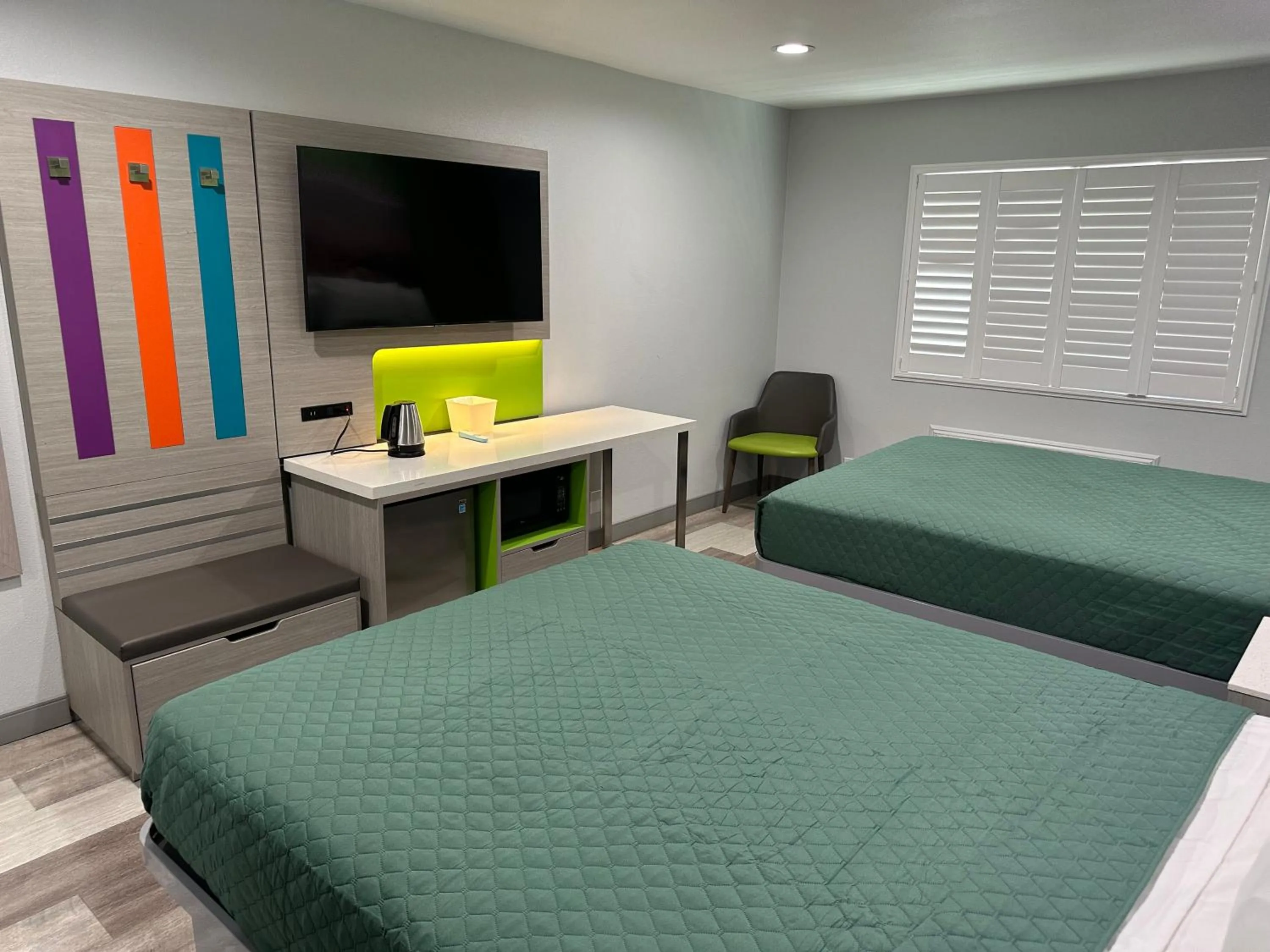 Bed in Garden Inn San Gabriel