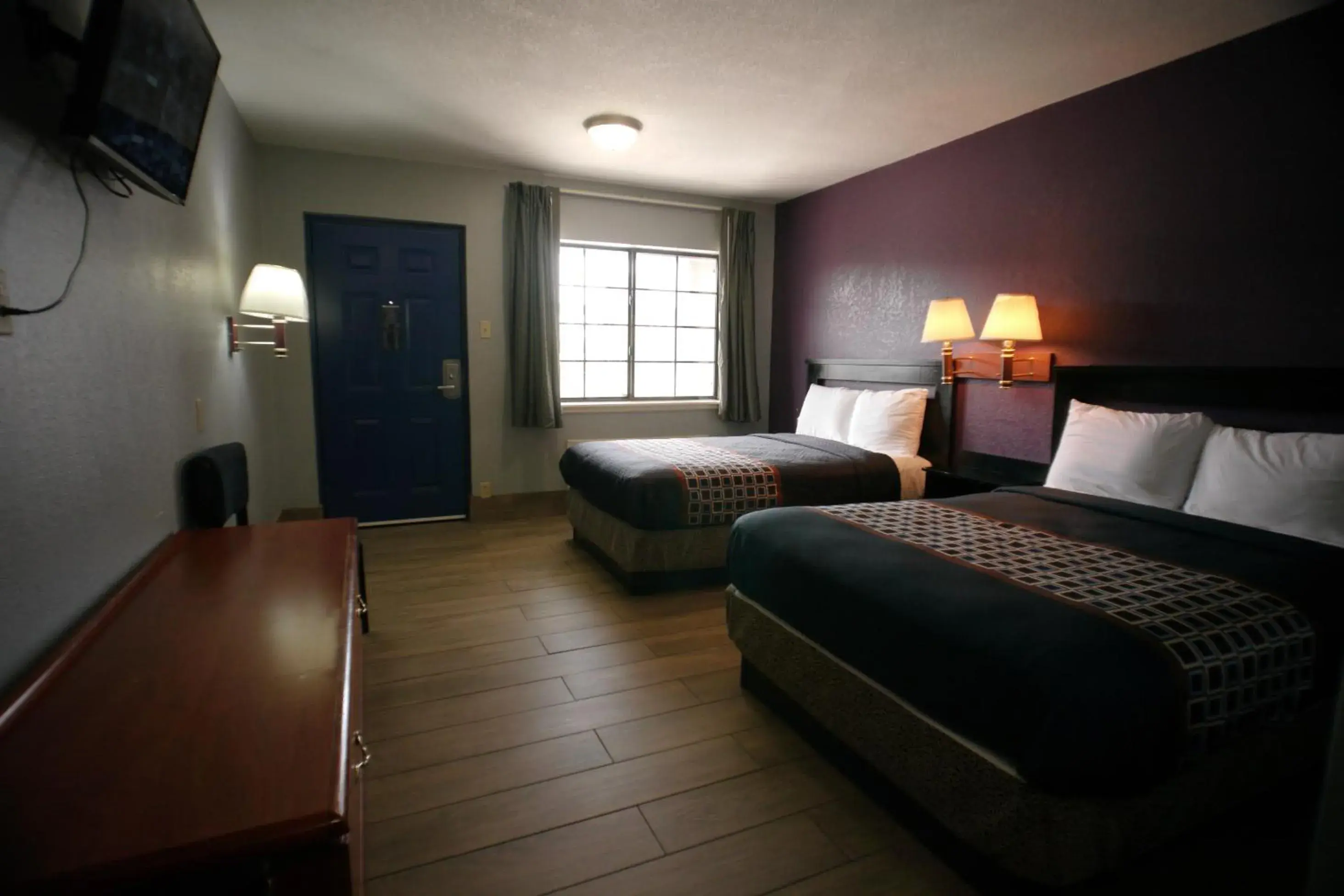 Bed in Texas Inn McAllen Airport Bed in Texas Inn McAllen Airport