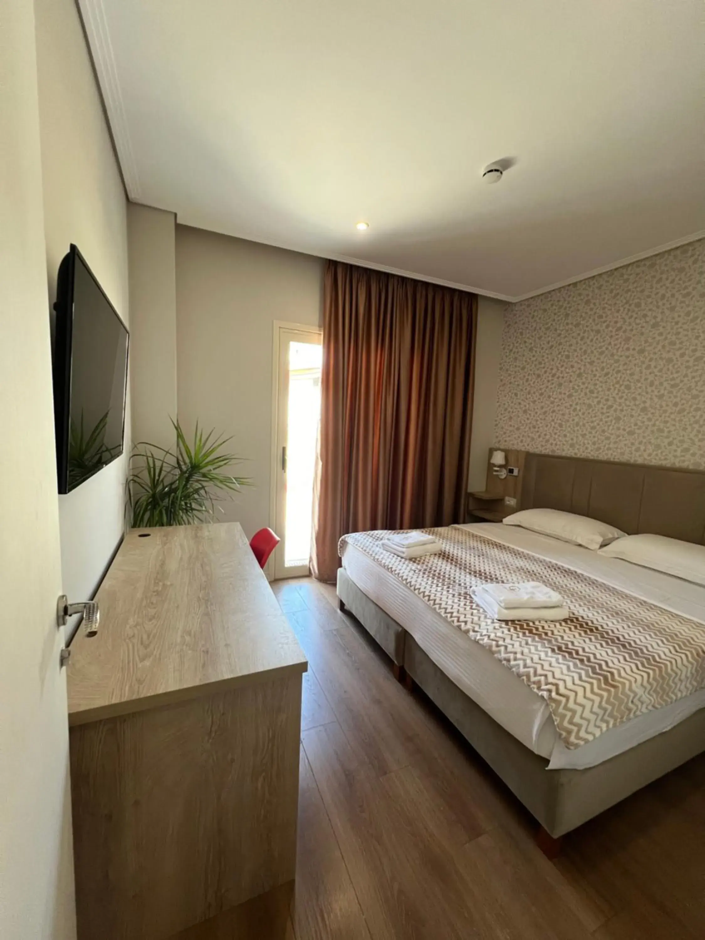 Deluxe Triple Room in CLASS Hotel Deluxe Triple Room in CLASS Hotel