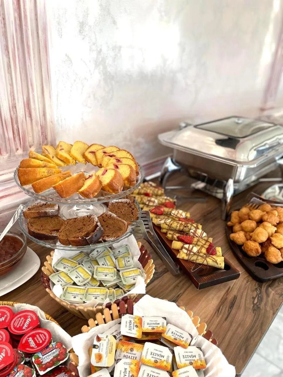 Buffet breakfast in CLASS Hotel