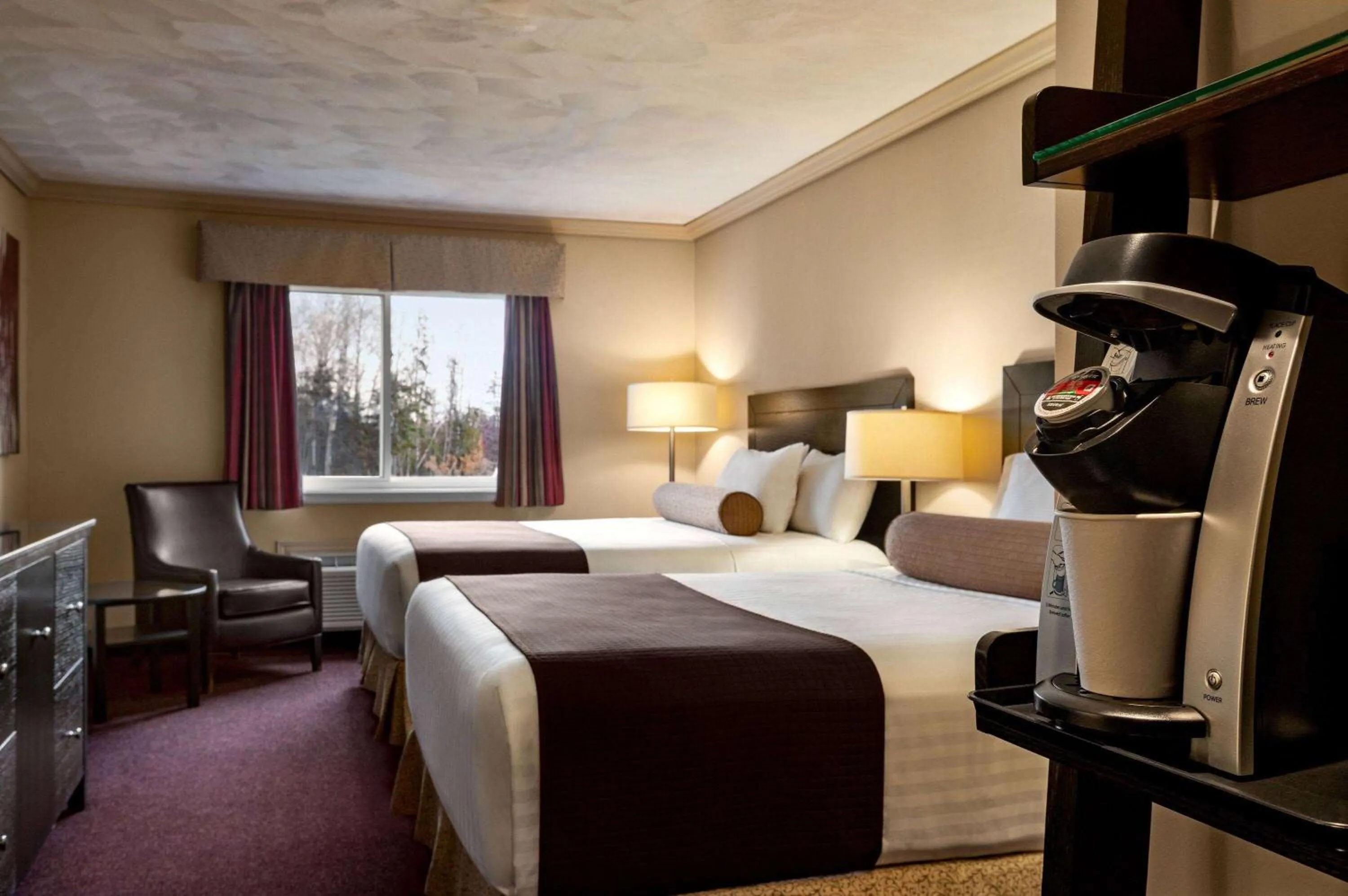 Photo of the whole room, Bed in Atlantic Host Hotel, Trademark Collection by Wyndham