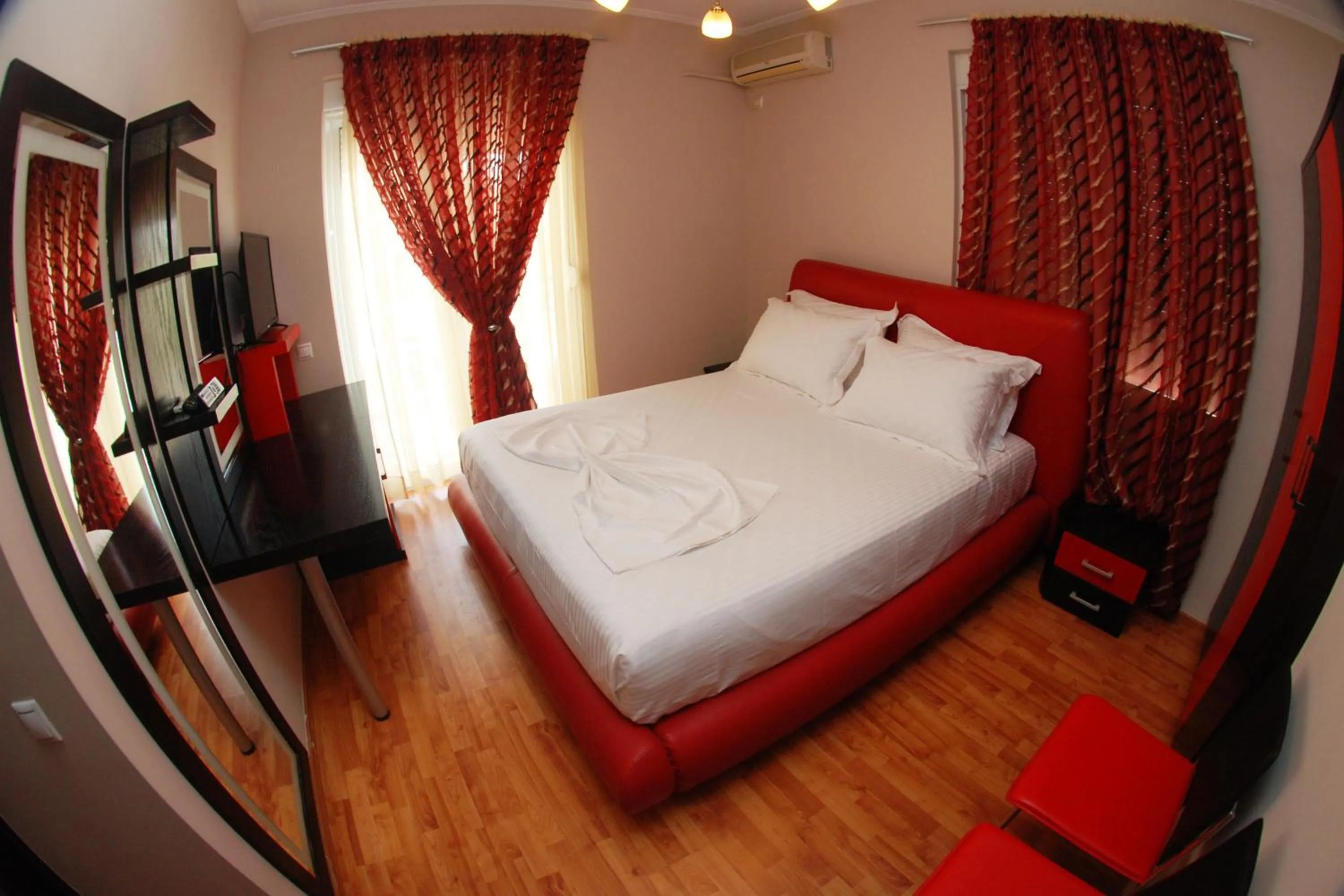 Bed in Hotel Ramo Saranda