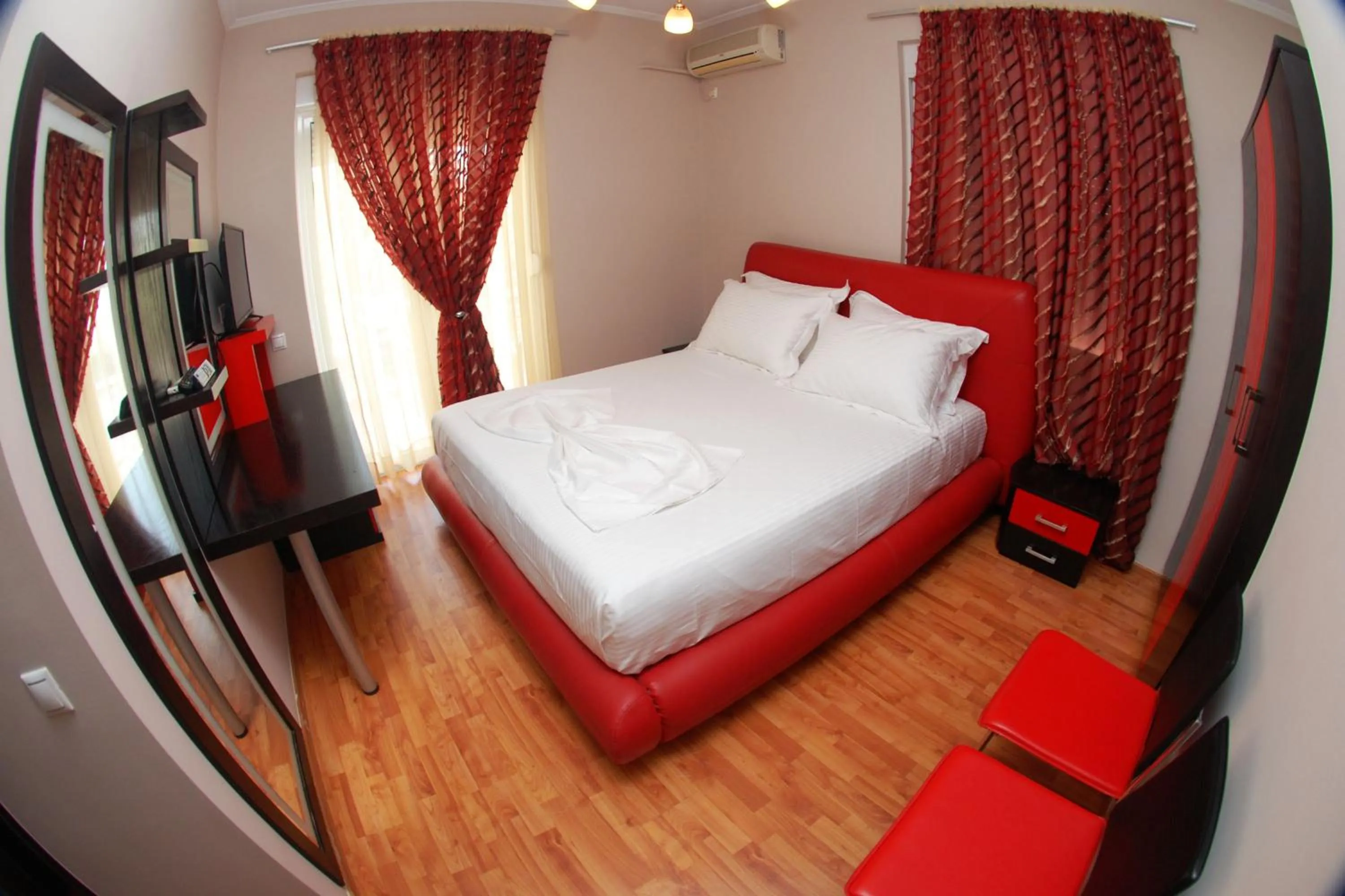 Bed in Hotel Ramo Saranda