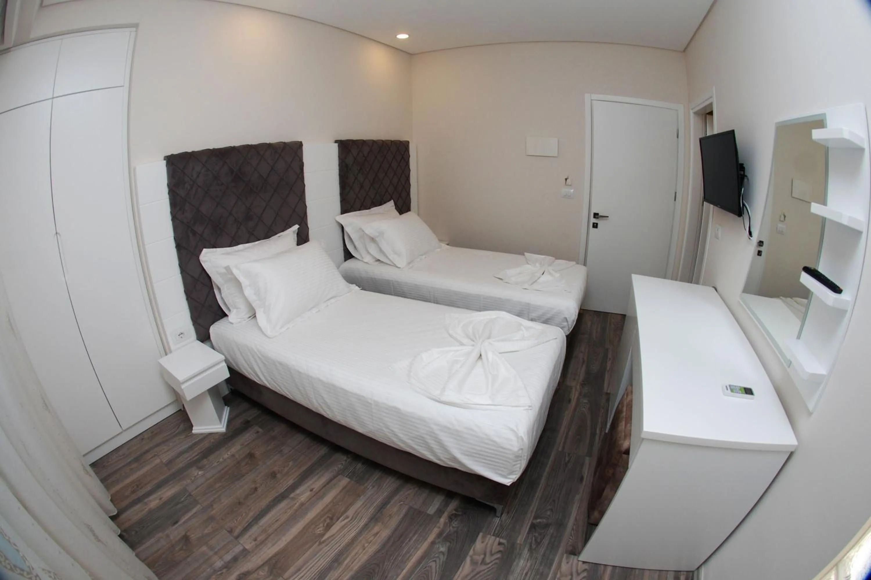 Bed in Hotel Ramo Saranda