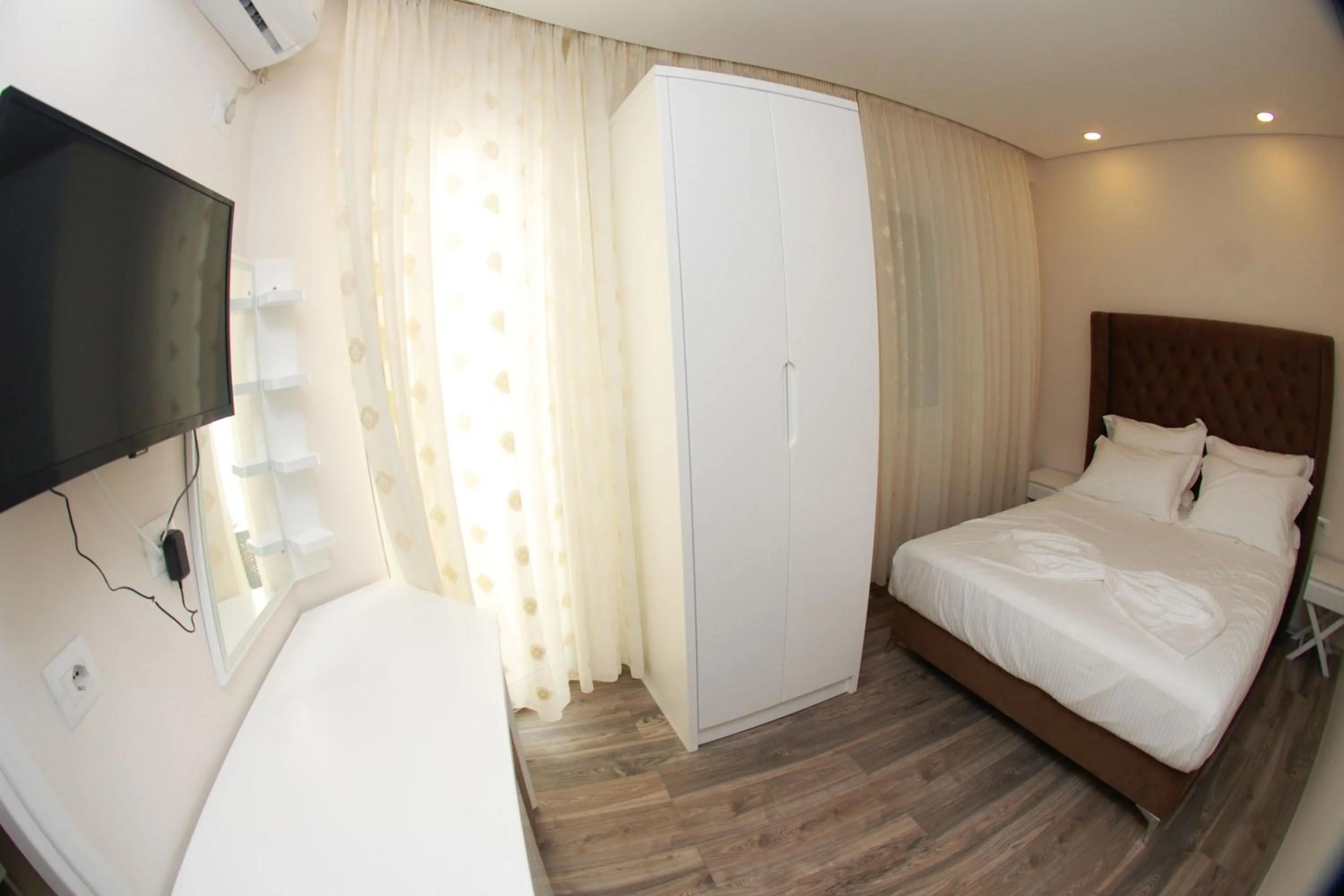 Bed in Hotel Ramo Saranda