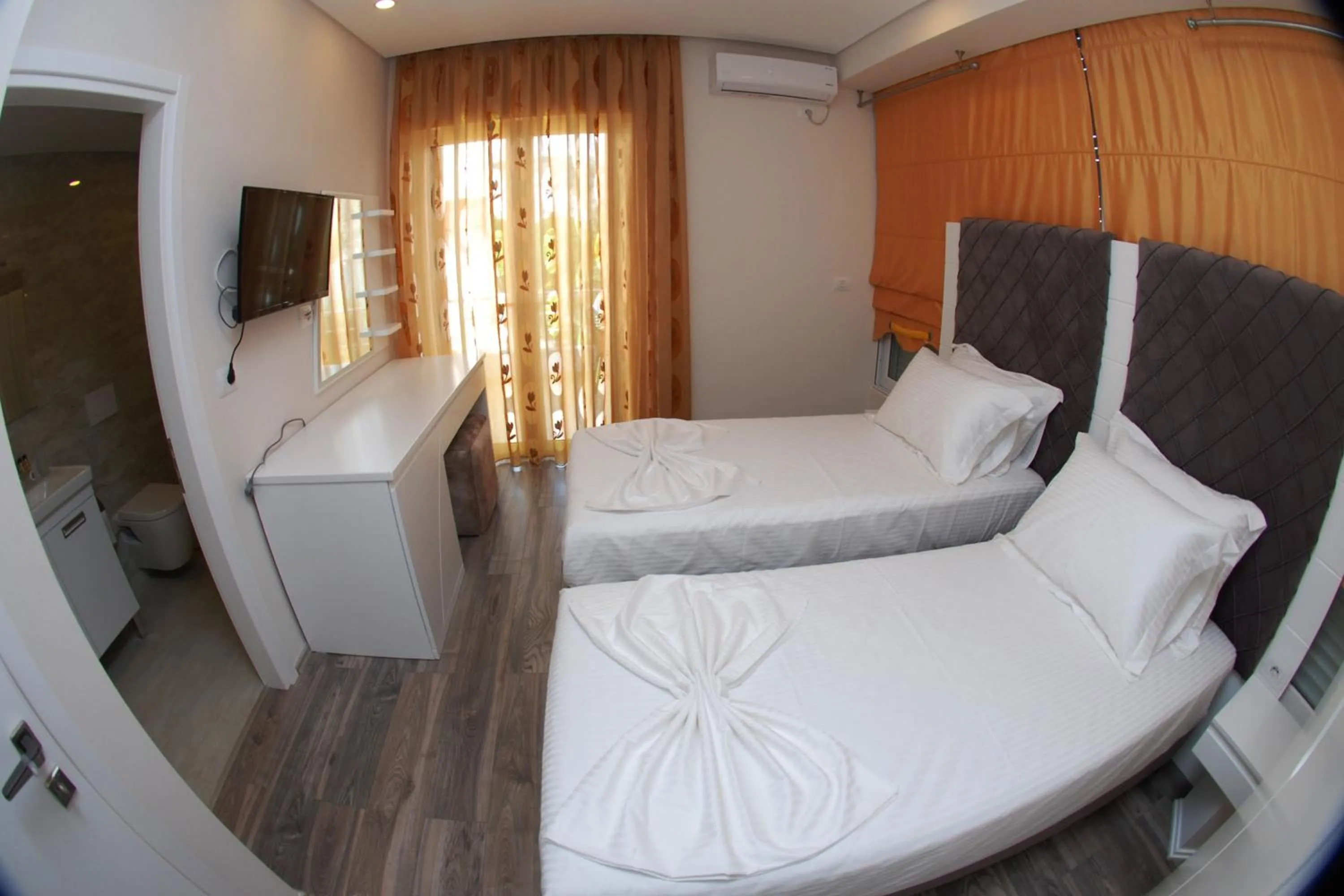 Bed in Hotel Ramo Saranda
