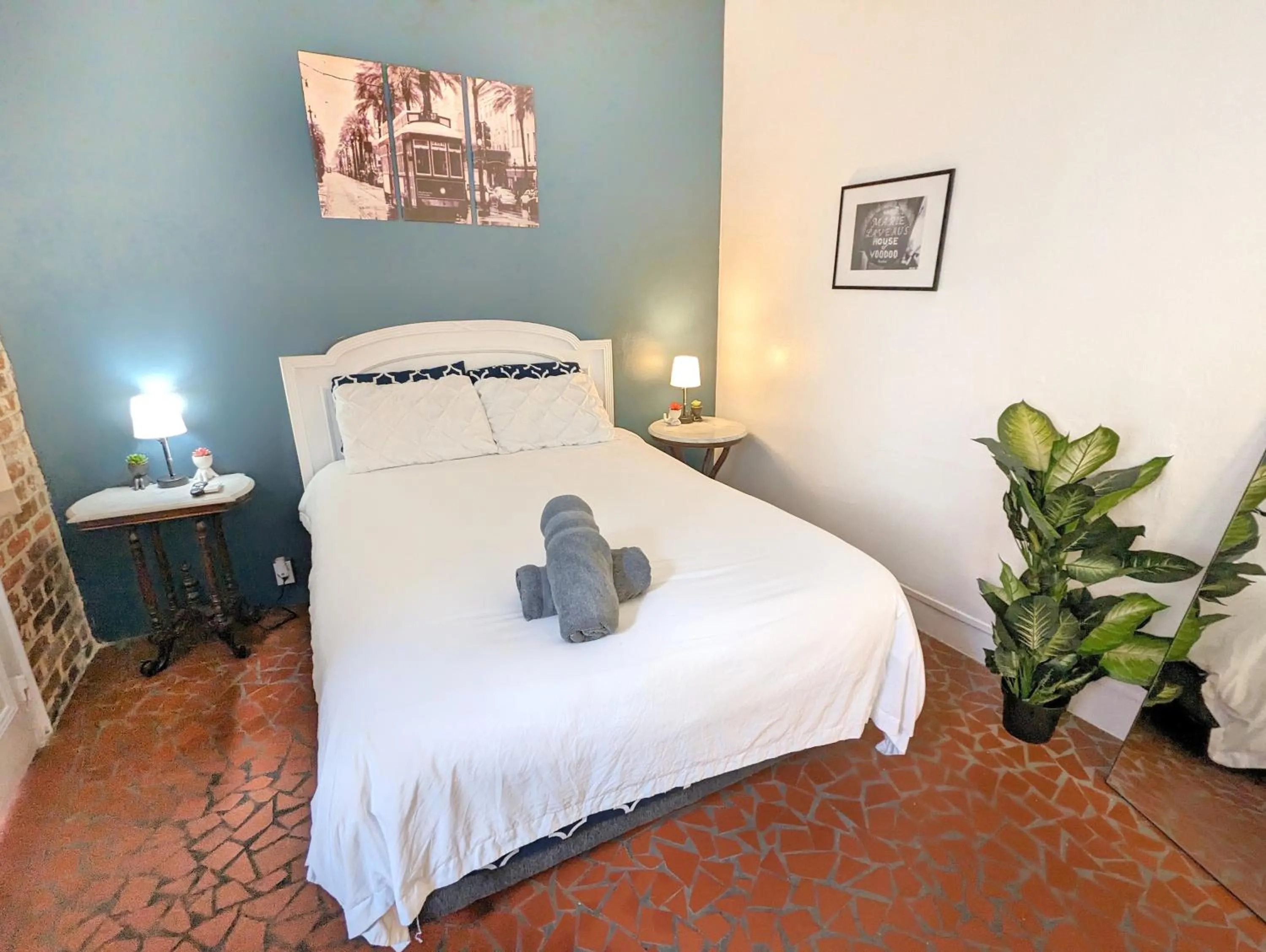 Bed in Bon Maison Guest House
