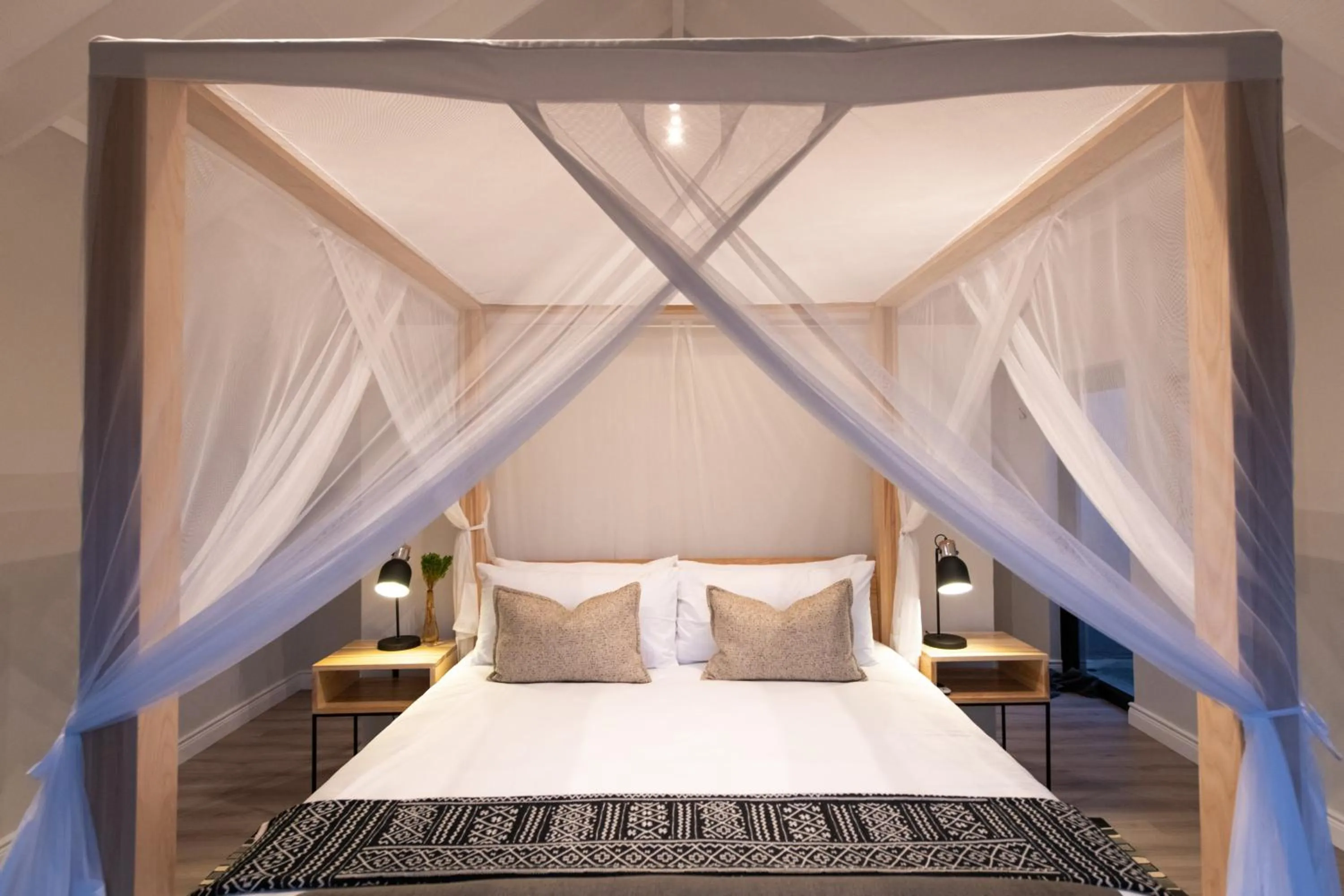 Bed in Moya Safari Villa