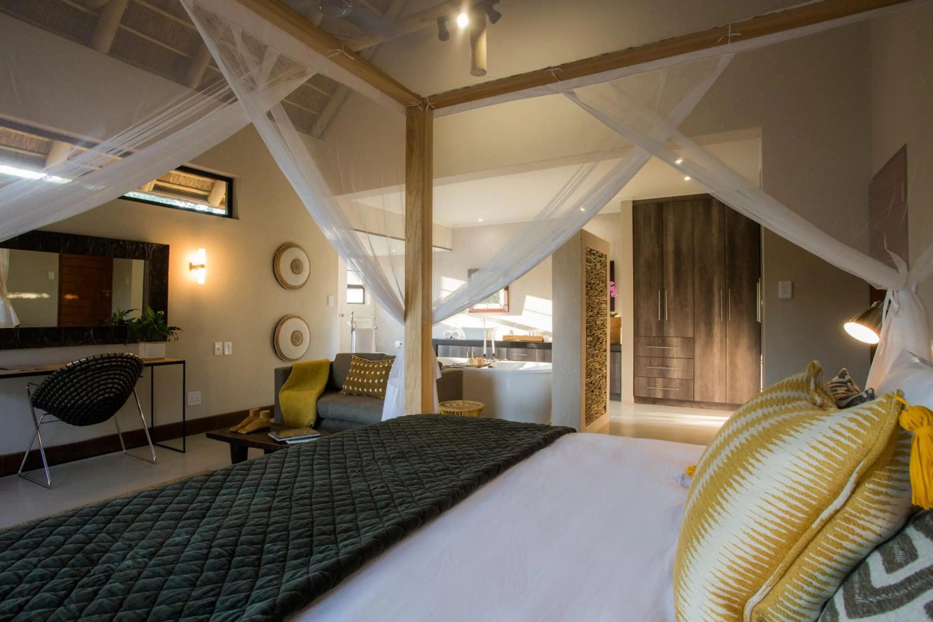 Bedroom, Bed in Moya Safari Villa