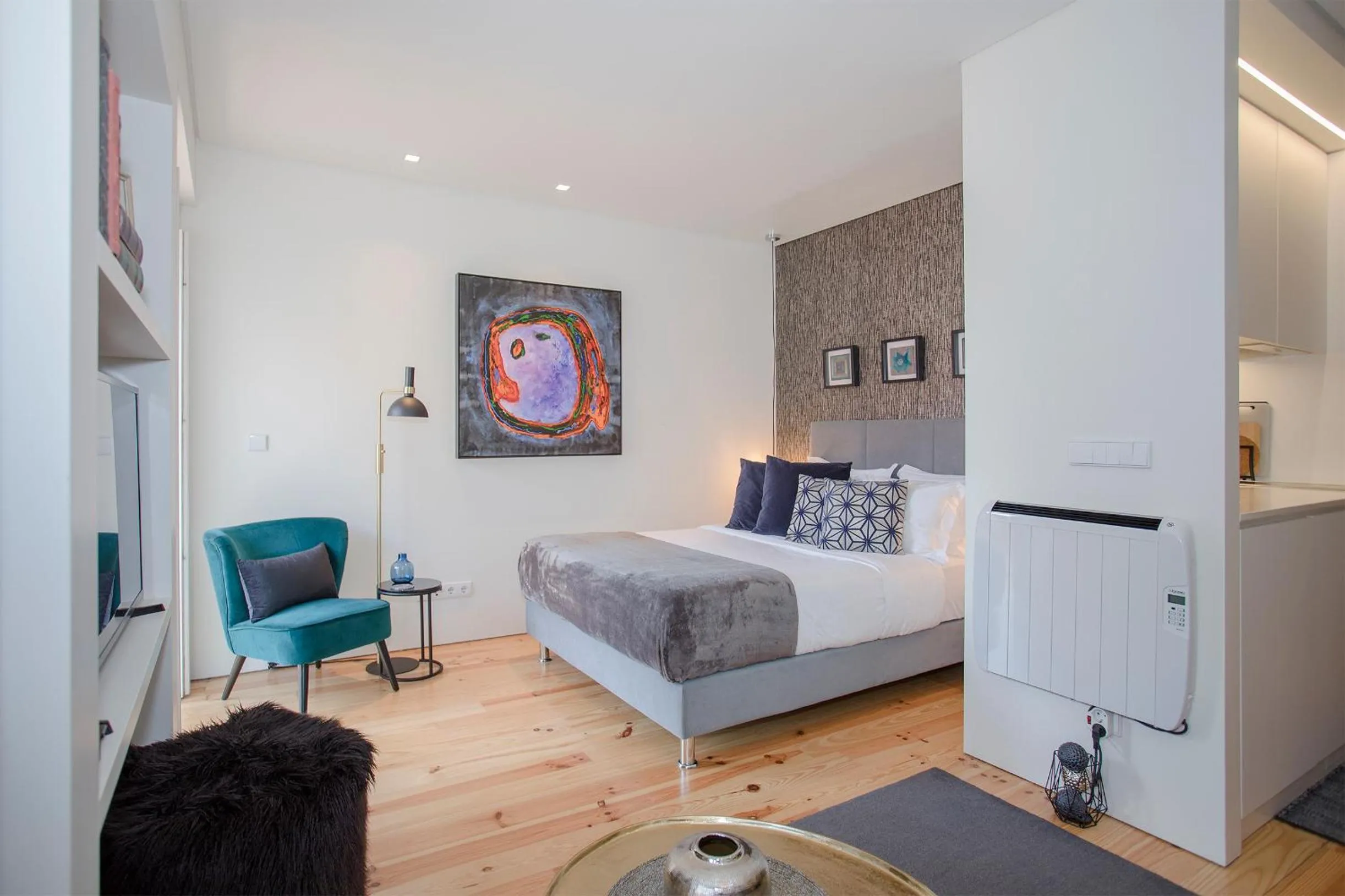 Bed in Liiiving in Porto - Cozy & Chic Downtown
