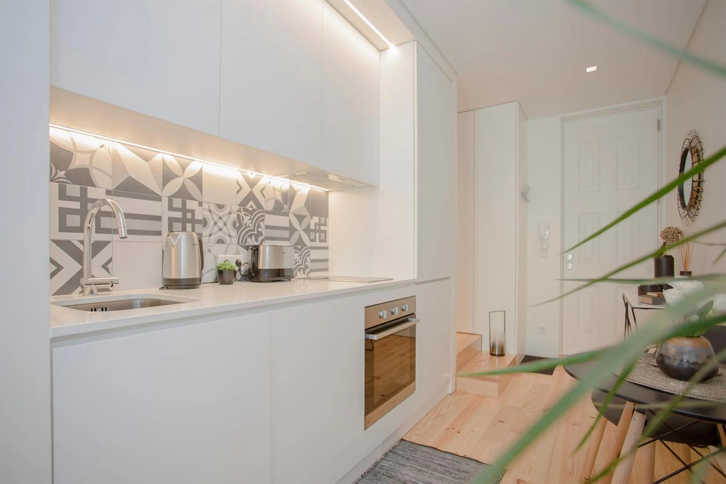Kitchen or kitchenette in Liiiving in Porto - Cozy & Chic Downtown
