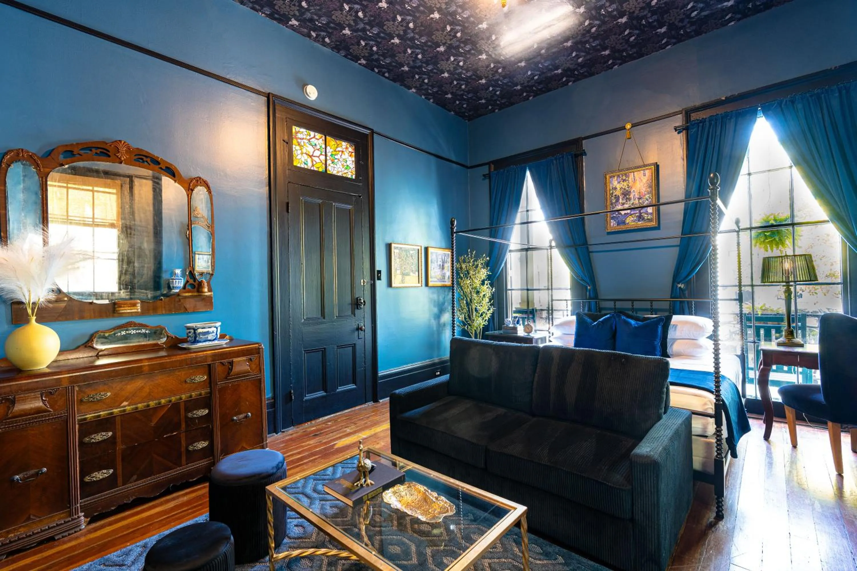 The Mansion on Royal