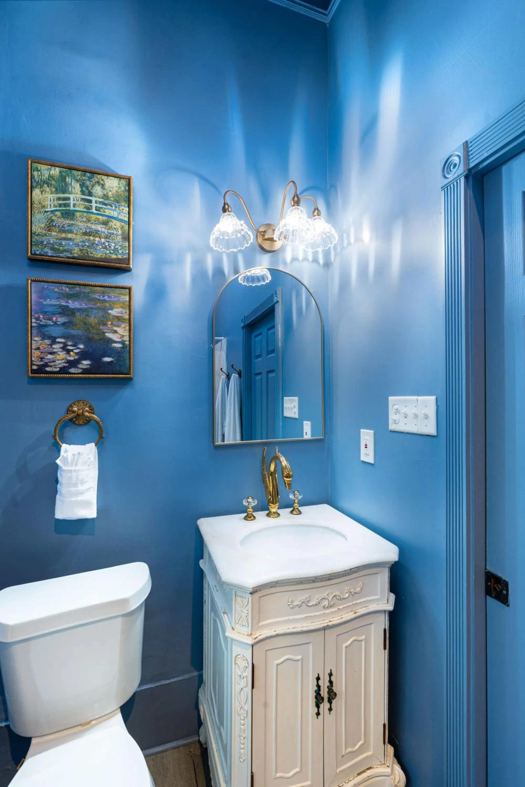 The Mansion on Royal