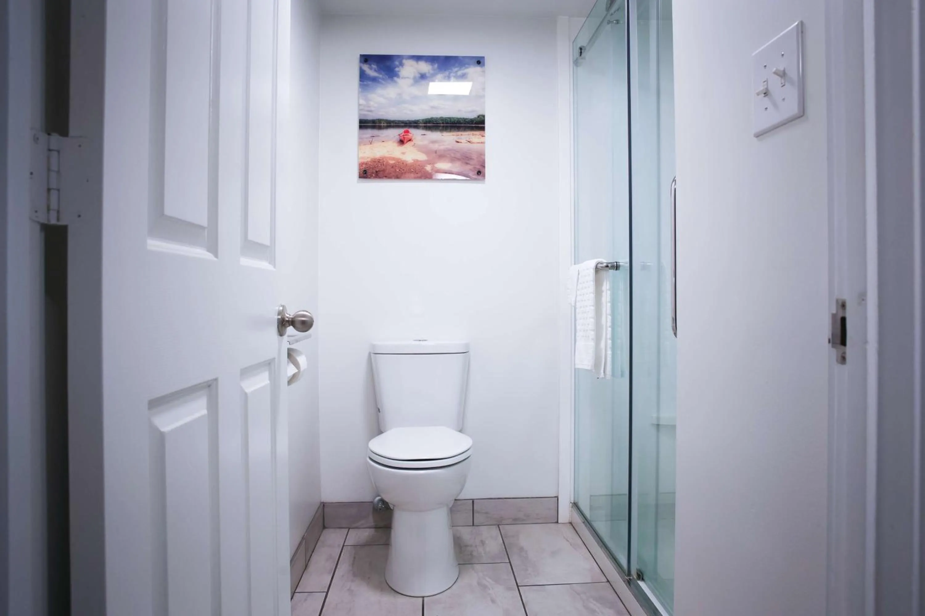 Bathroom in The Inn At Tree City, BW Signature Collection