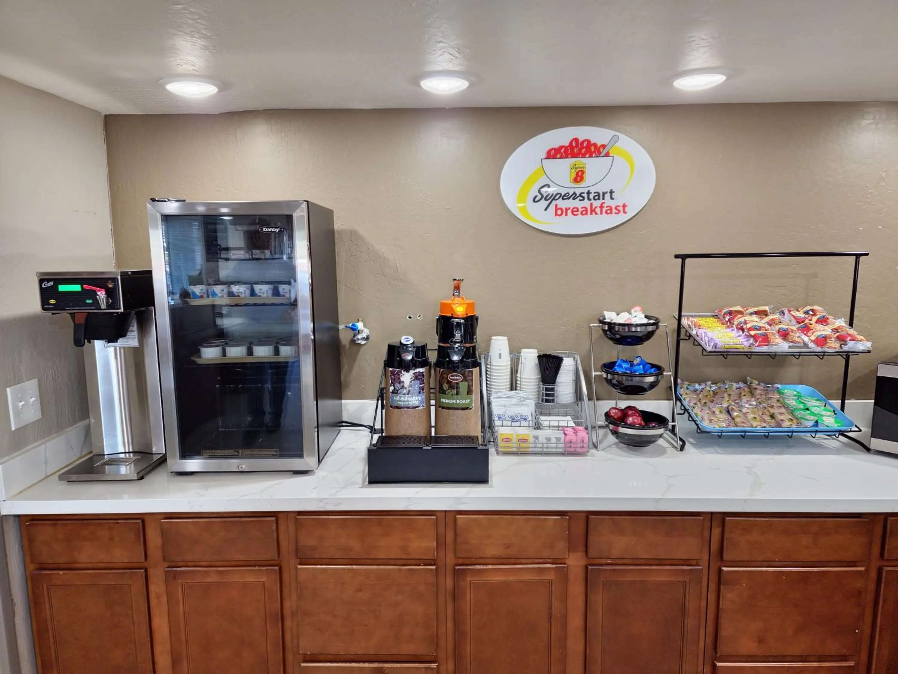 Breakfast in Super 8 by Wyndham Wickenburg AZ