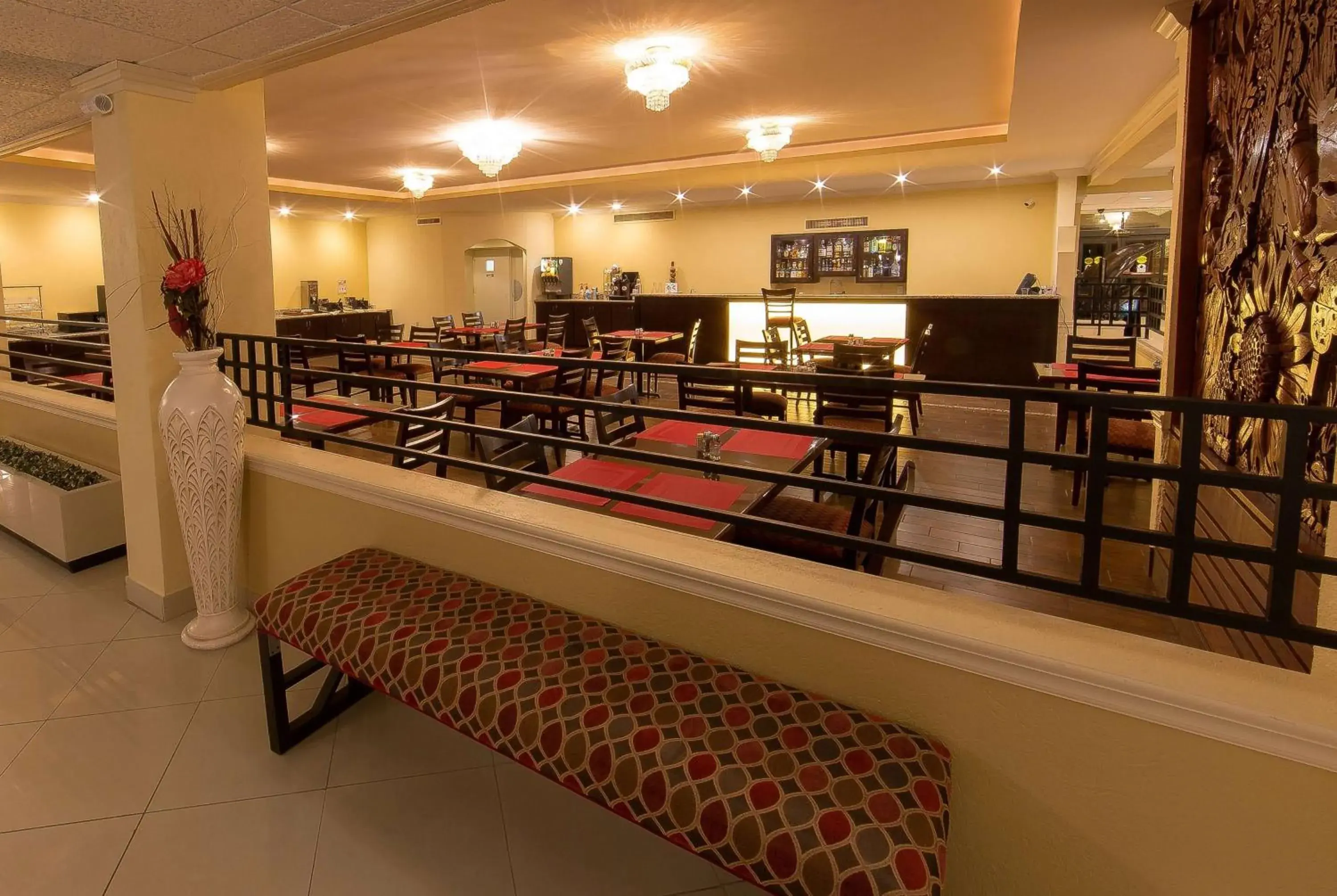 Breakfast in Ramada by Wyndham Houston Intercontinental Airport East Breakfast in Ramada by Wyndham Houston Intercontinental Airport East