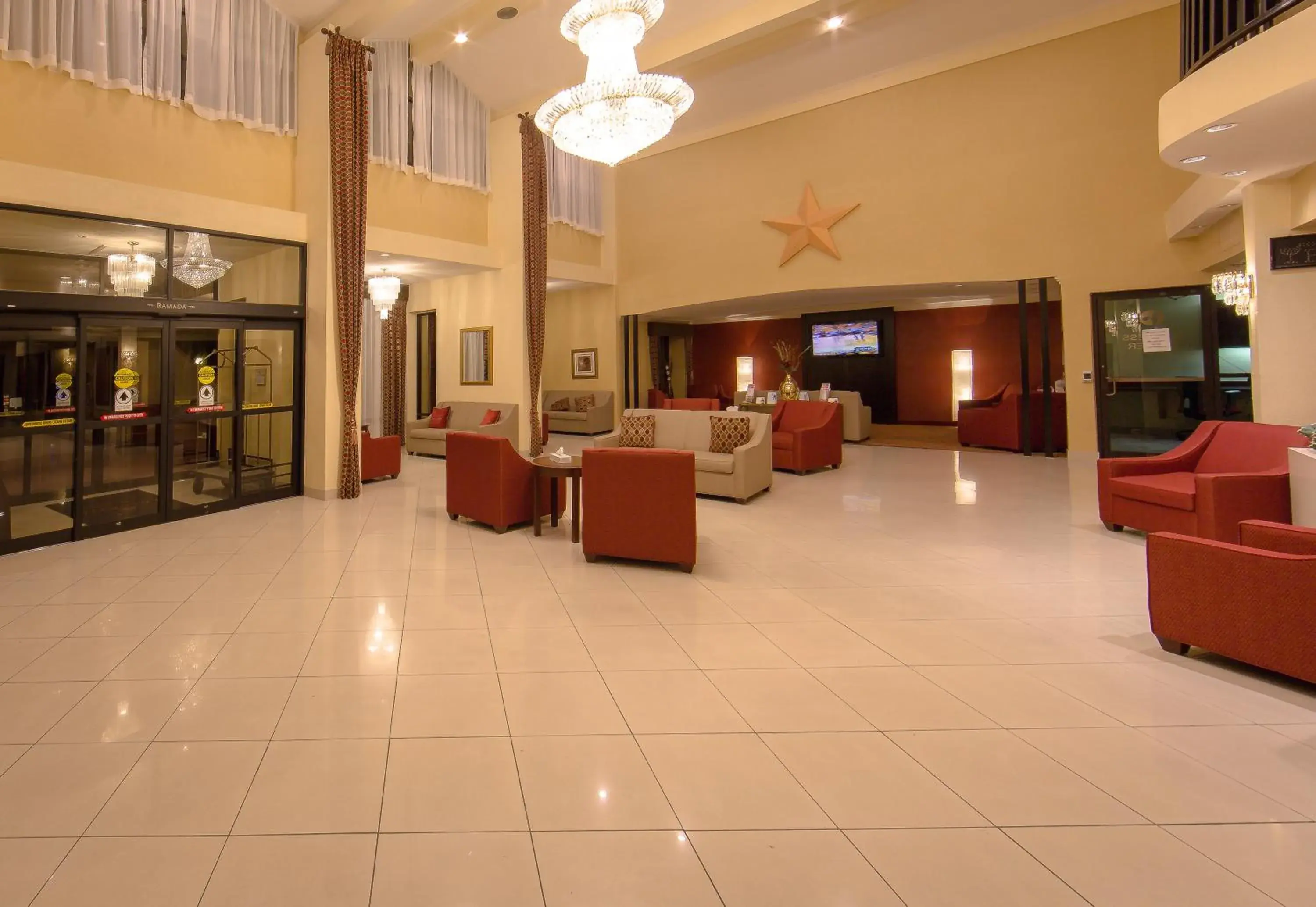 Lobby or reception in Ramada by Wyndham Houston Intercontinental Airport East Lobby or reception in Ramada by Wyndham Houston Intercontinental Airport East