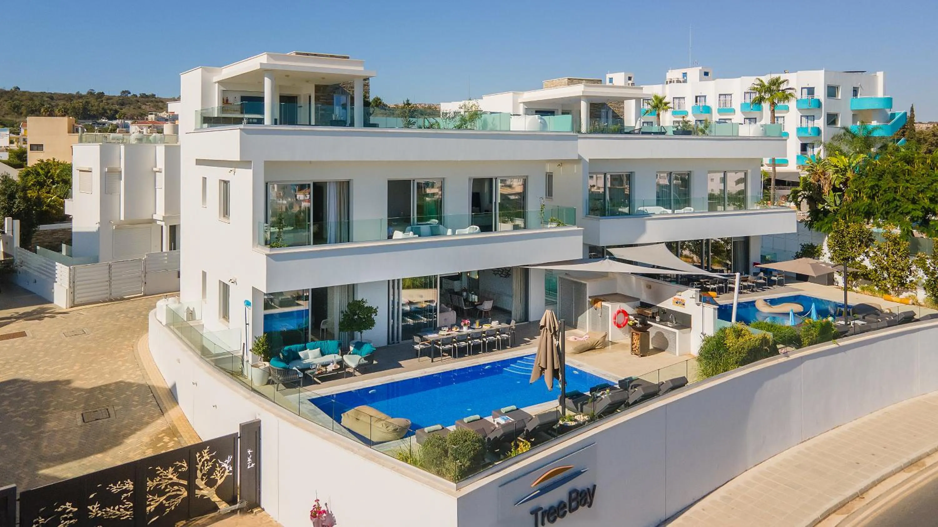 Property building in Fig Tree Bay Residences 7