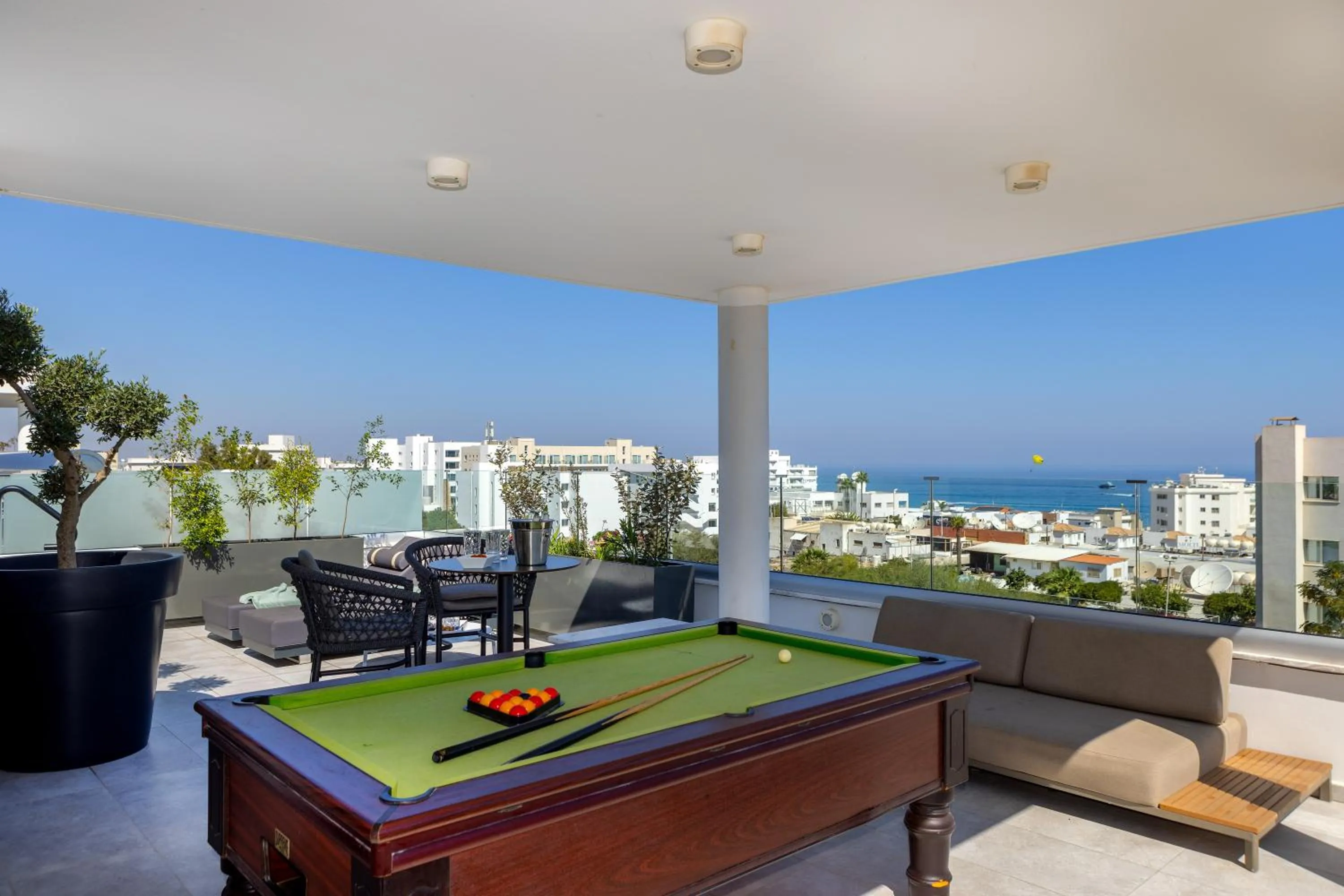 Patio in Fig Tree Bay Residences 7