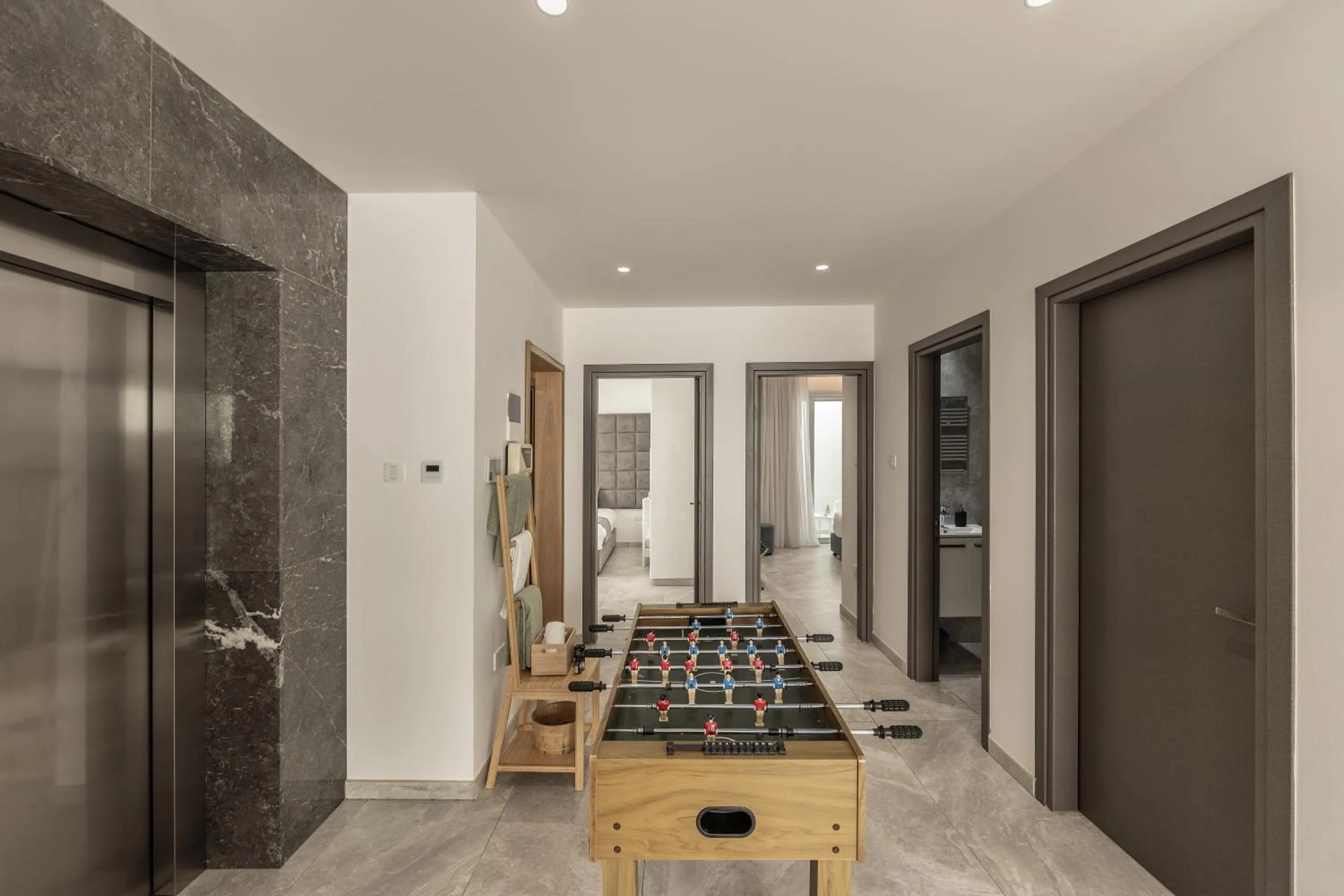 Billiard in Fig Tree Bay Residences 7