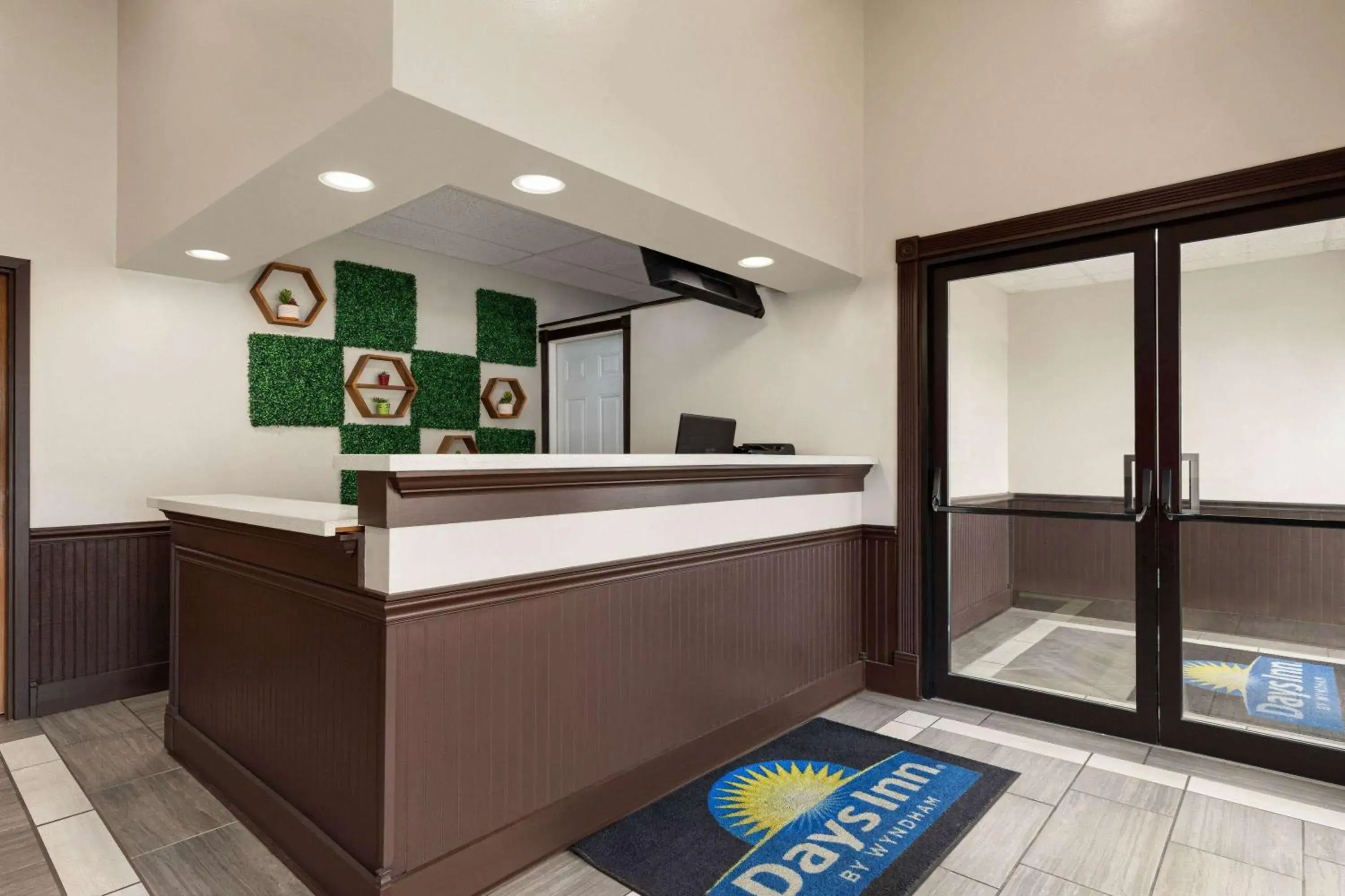Lobby or reception in Days Inn by Wyndham Hillsboro Lobby or reception in Days Inn by Wyndham Hillsboro