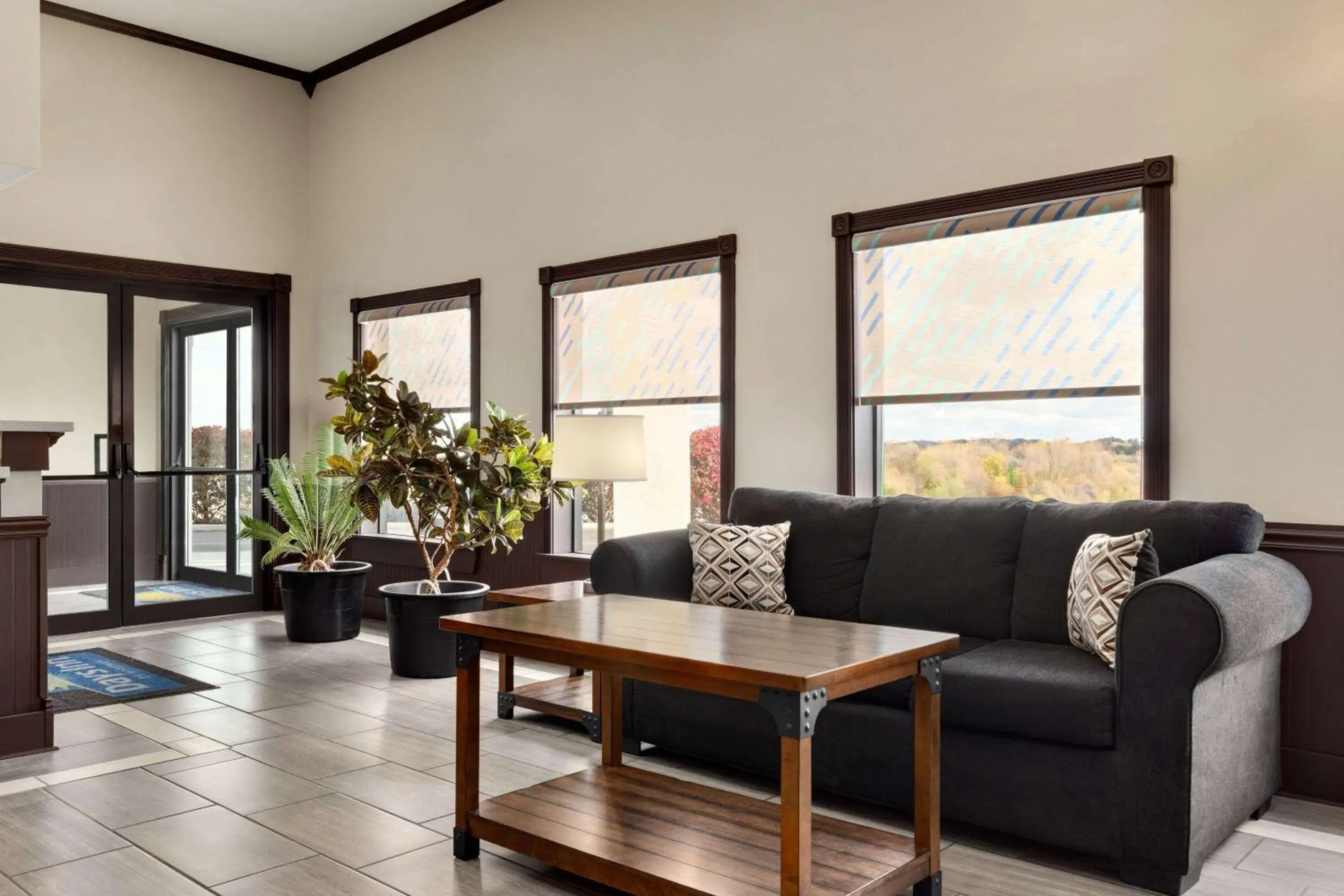 Lobby or reception in Days Inn by Wyndham Hillsboro Lobby or reception in Days Inn by Wyndham Hillsboro