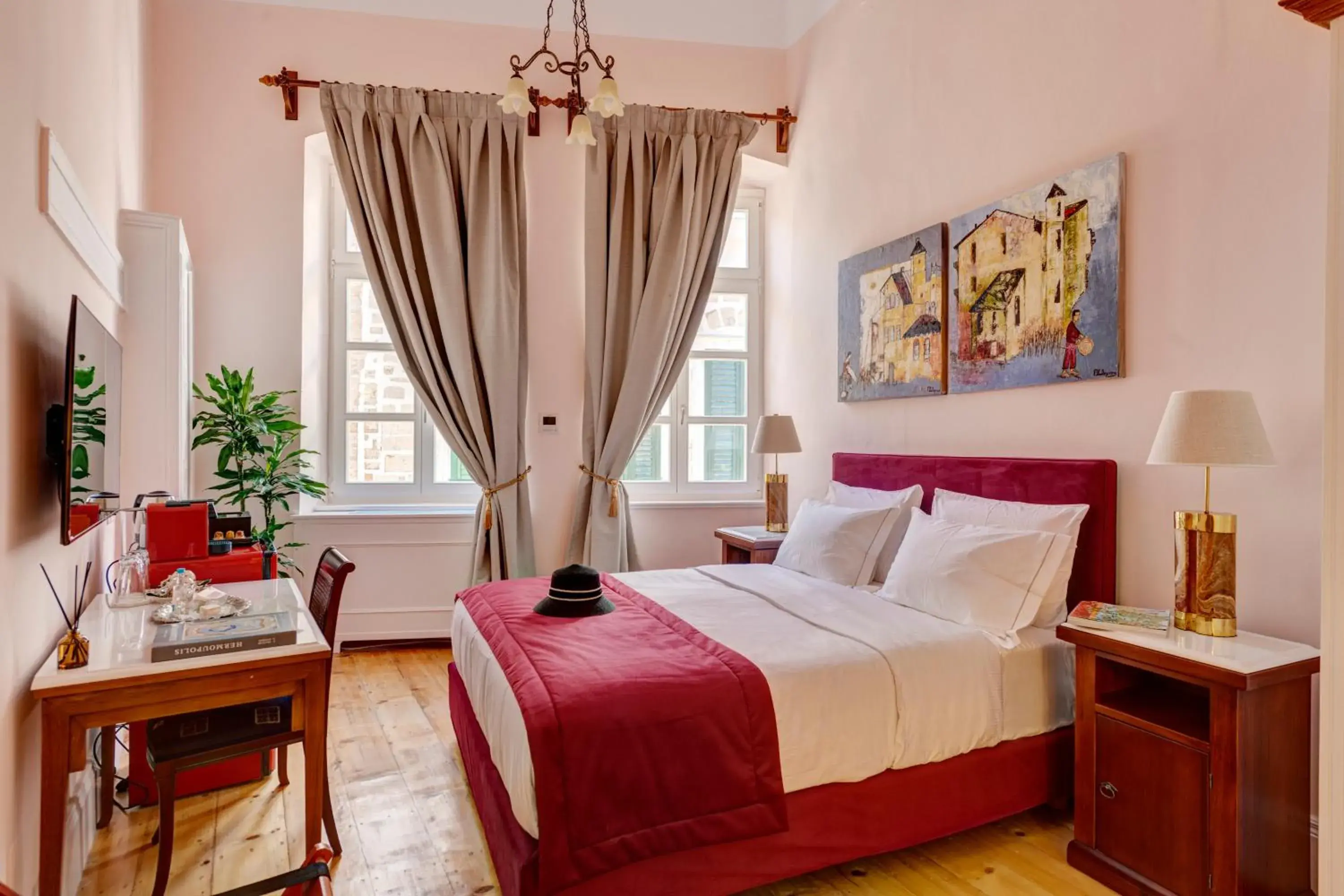The Signature Room in Palazzo Santa Maria - Historic Hotels of Europe The Signature Room in Palazzo Santa Maria - Historic Hotels of Europe