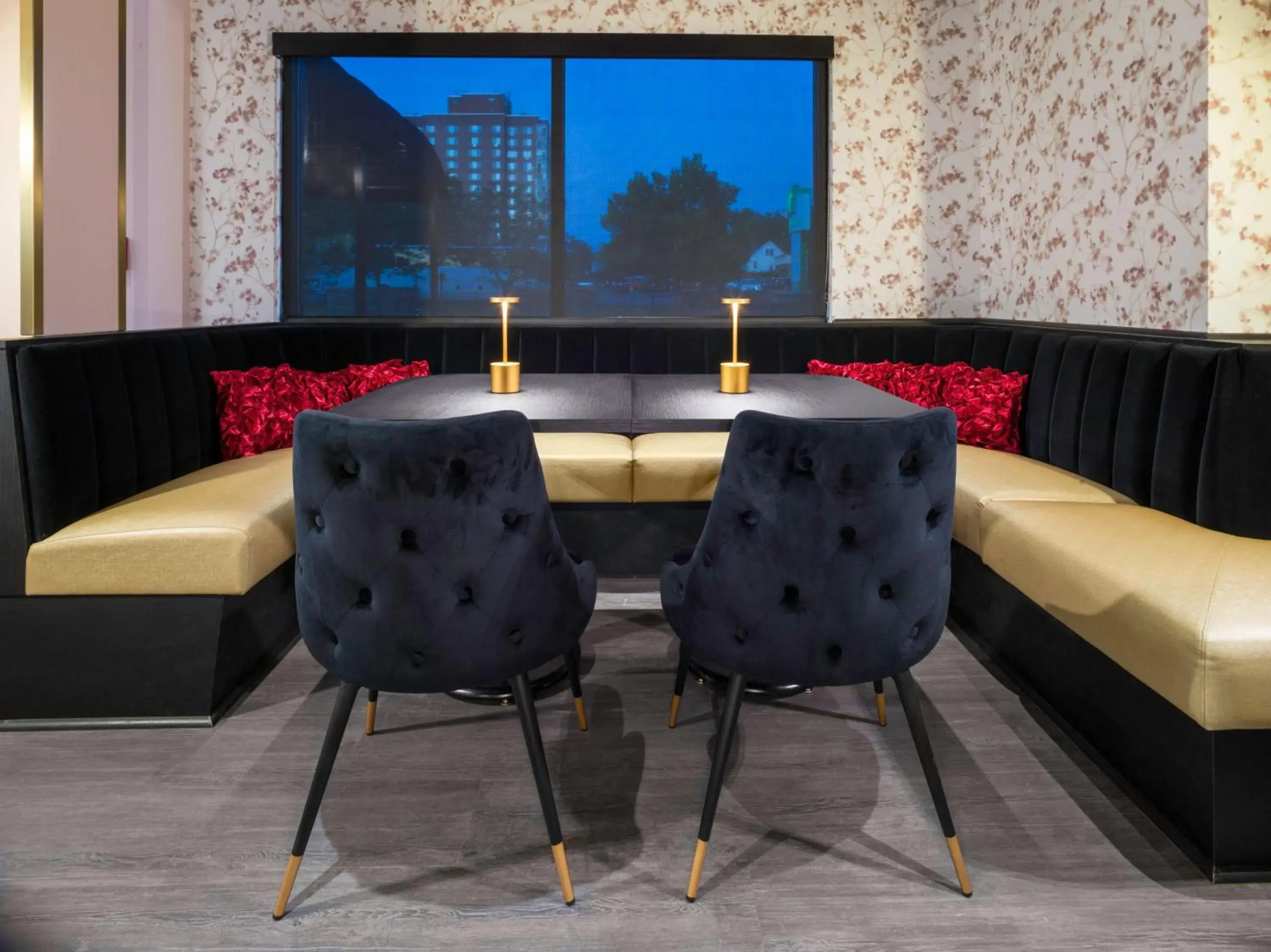 Restaurant/places to eat in voco Niagara Falls - The Cadence by IHG Restaurant/places to eat in voco Niagara Falls - The Cadence by IHG