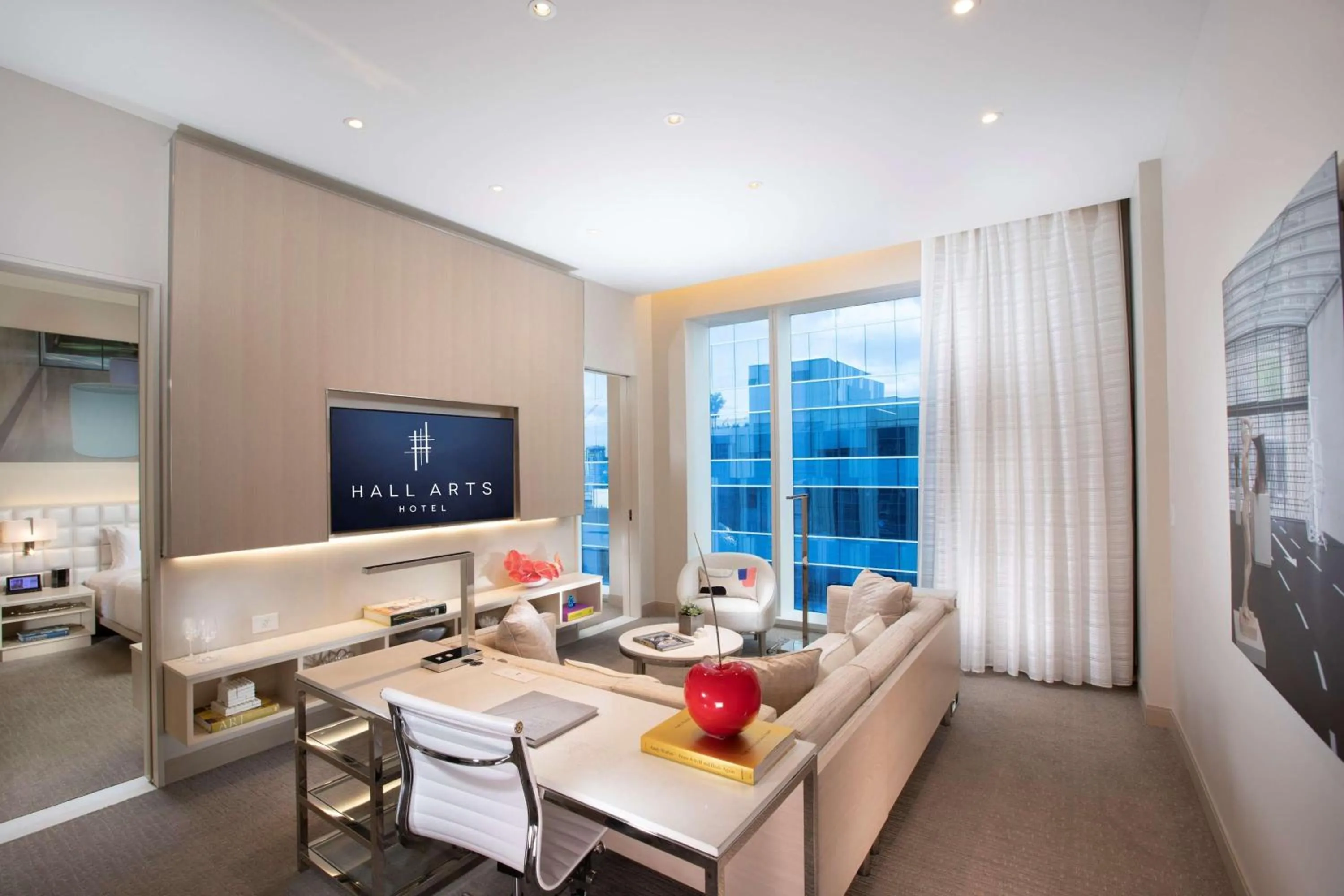 Living room in HALL Arts Hotel Dallas, Curio Collection by Hilton
