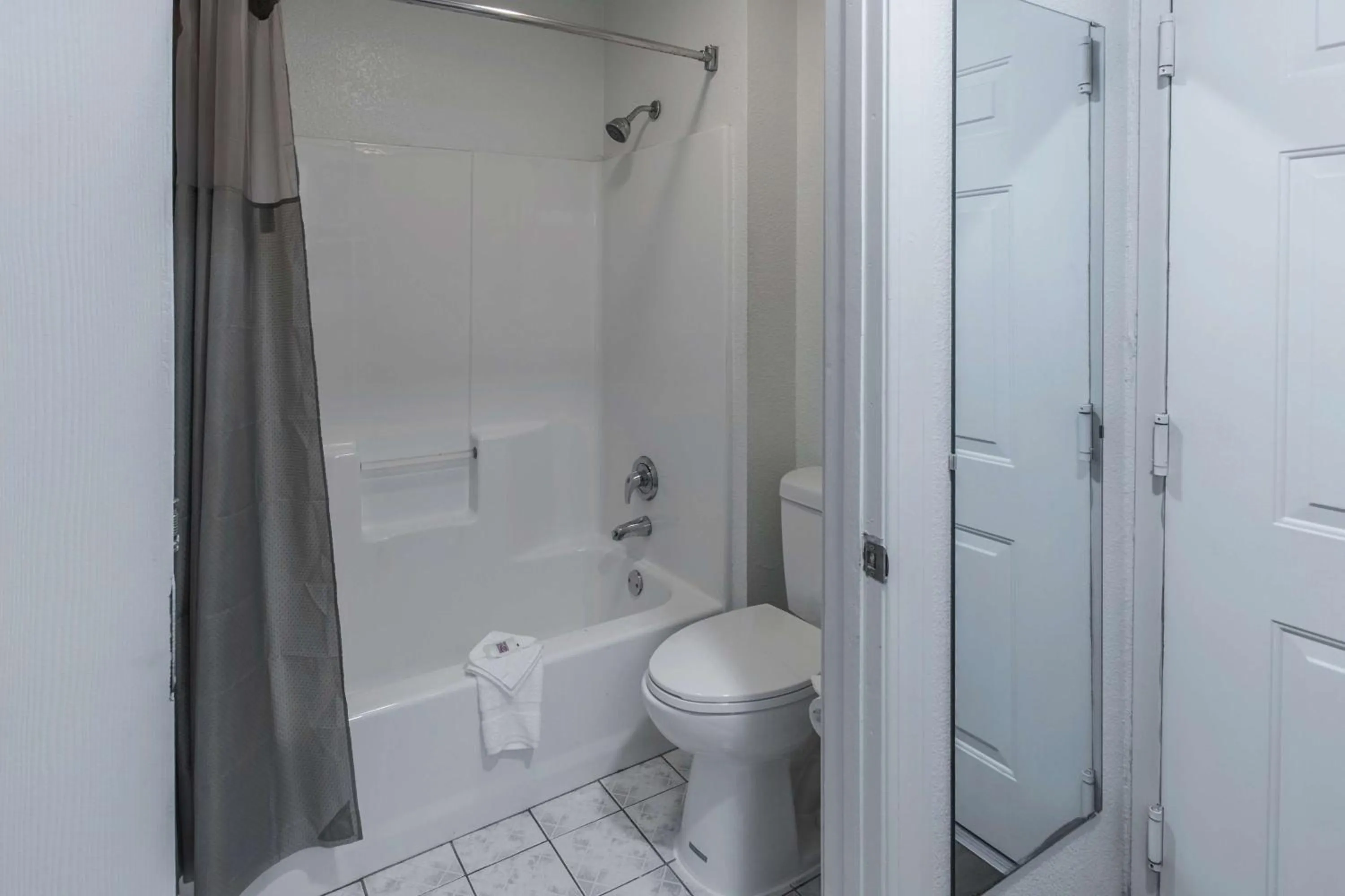 Shower in Motel 6-Hutchins, TX