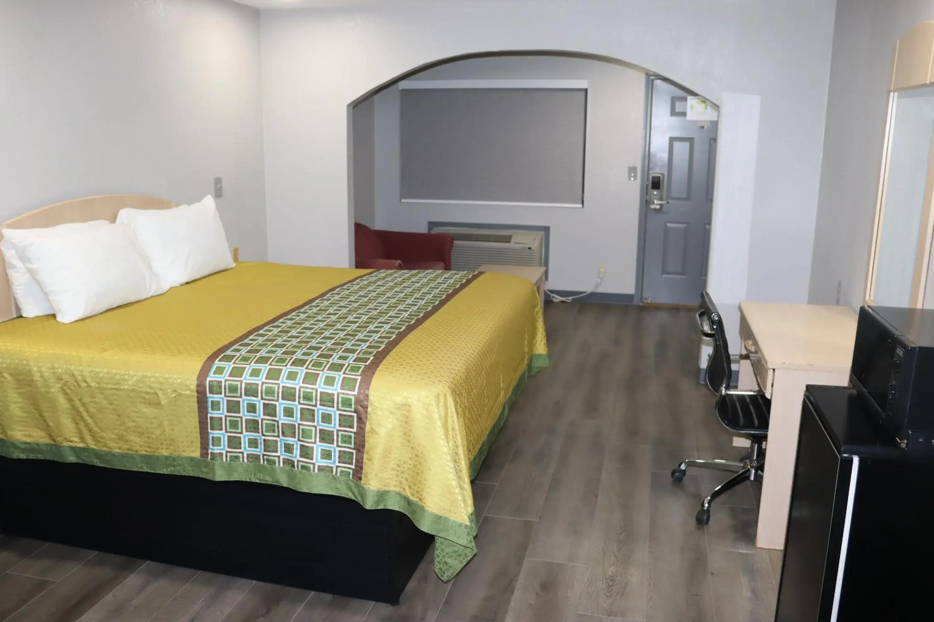 Bed in Americas Best Value Inn Cabot Bed in Americas Best Value Inn Cabot