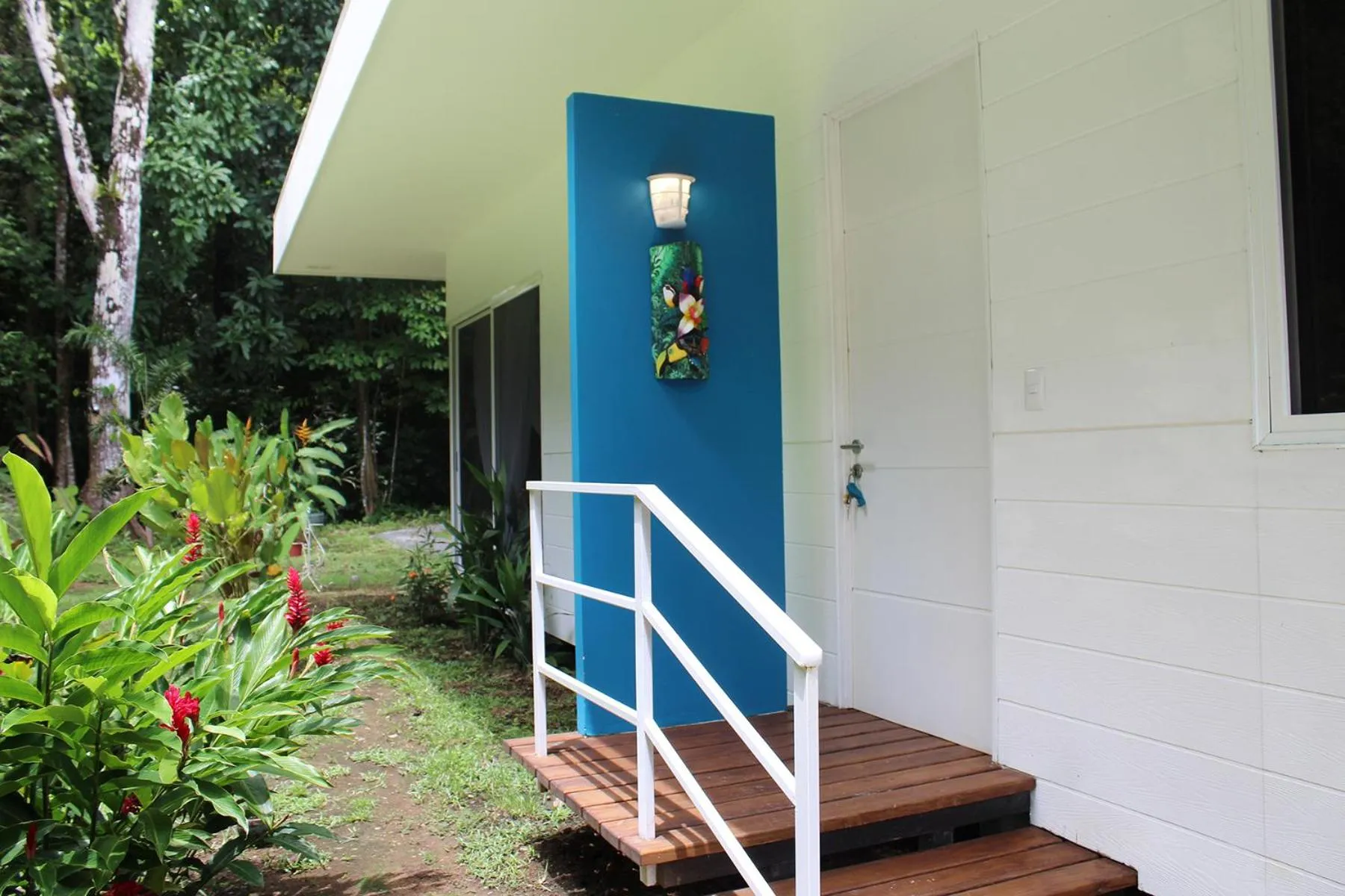 Spring in Ojochal Gardens