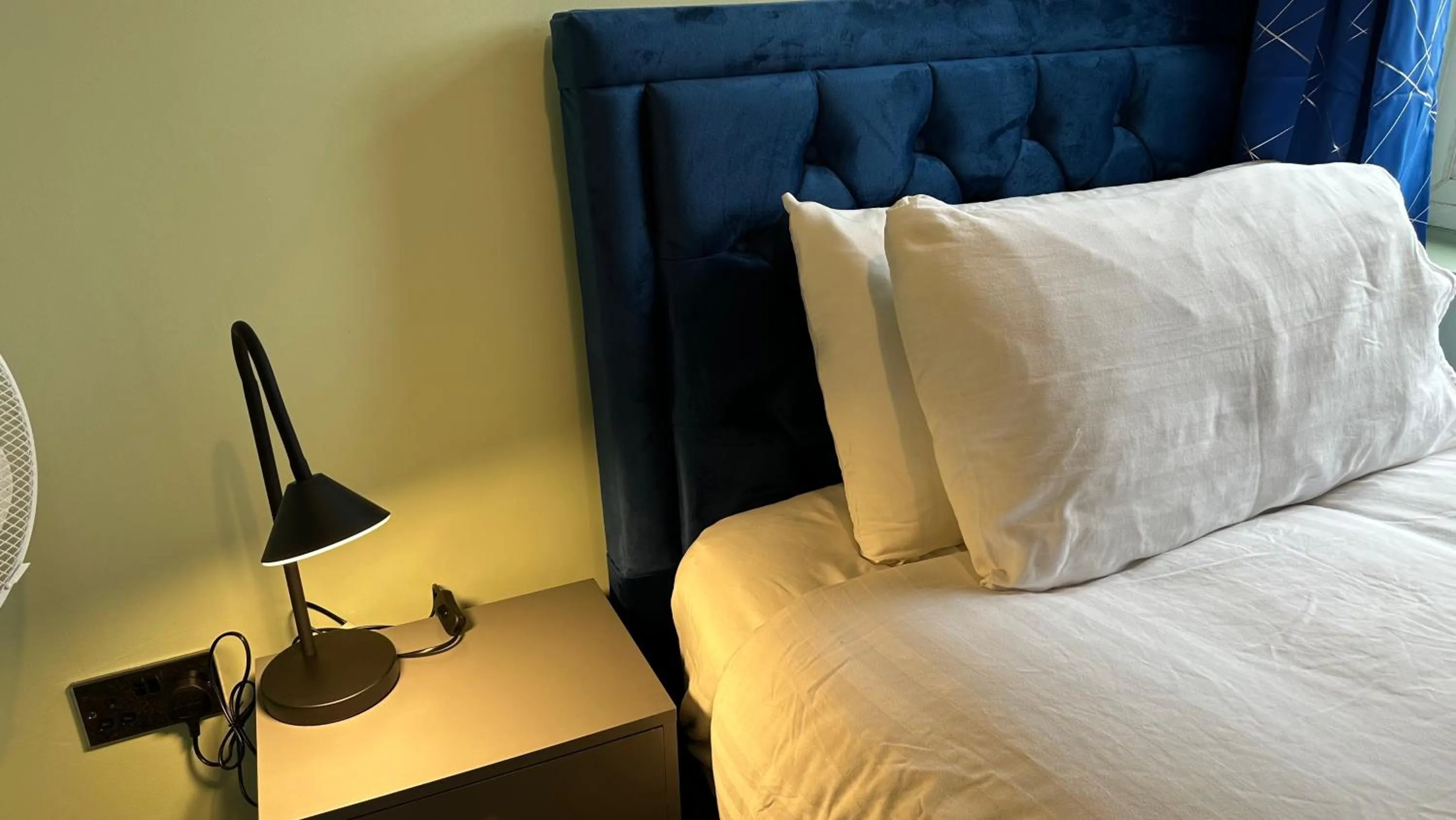 Bed in Homestay in Walsall