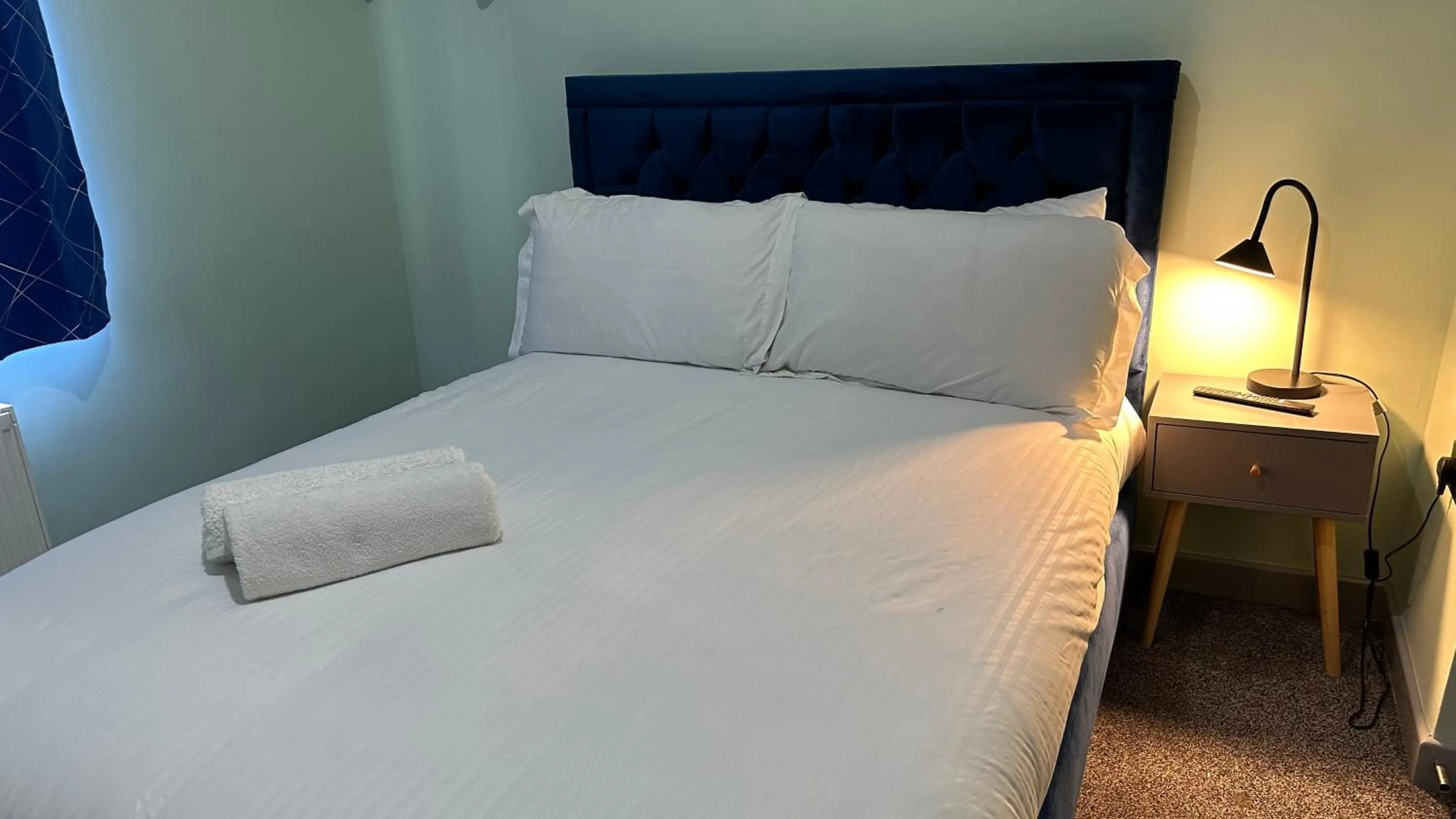 Bed in Homestay in Walsall