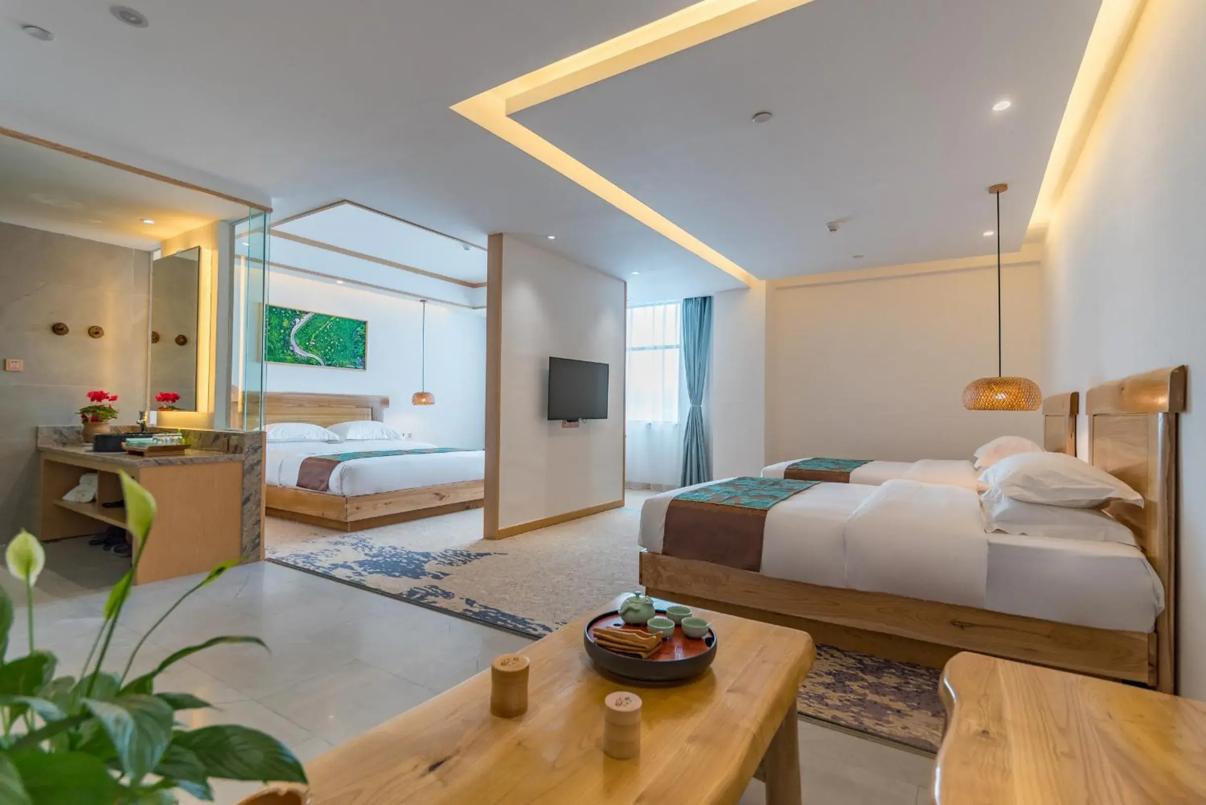 Deluxe Triple Room in Yunxianju Tea Culture Theme Hotel Deluxe Triple Room in Yunxianju Tea Culture Theme Hotel