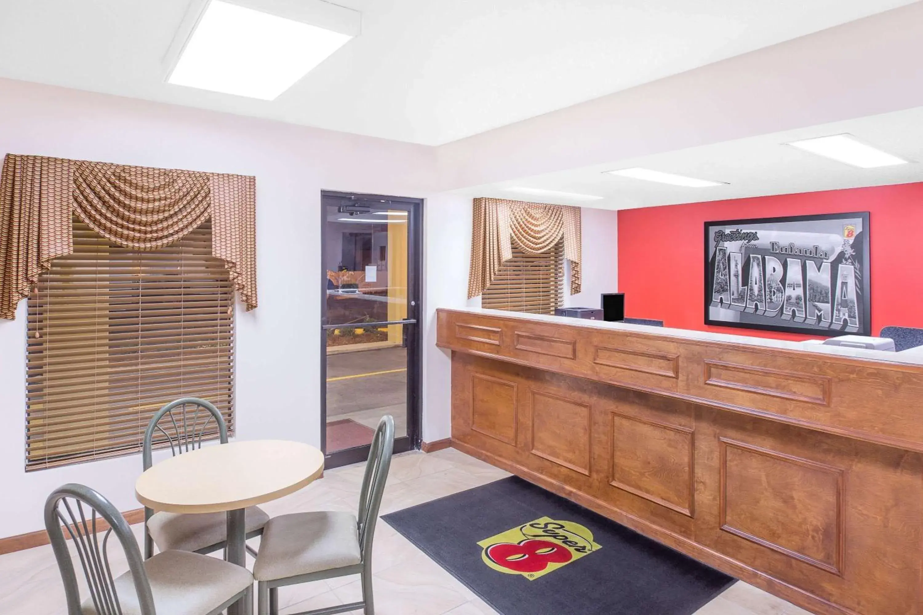 Lobby or reception in Super 8 by Wyndham Eufaula Lobby or reception in Super 8 by Wyndham Eufaula
