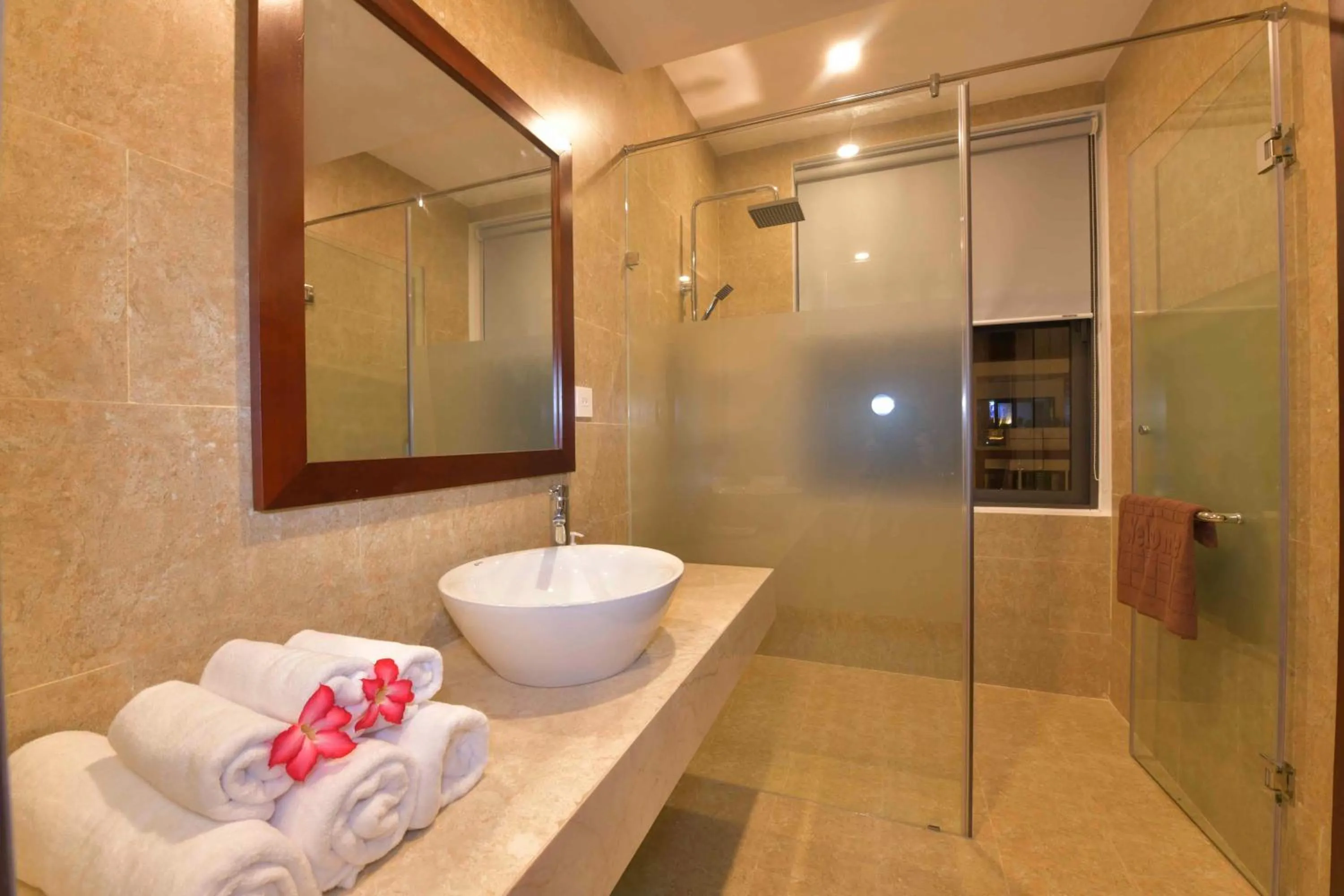 Shower in Saclo Villa and Hostel