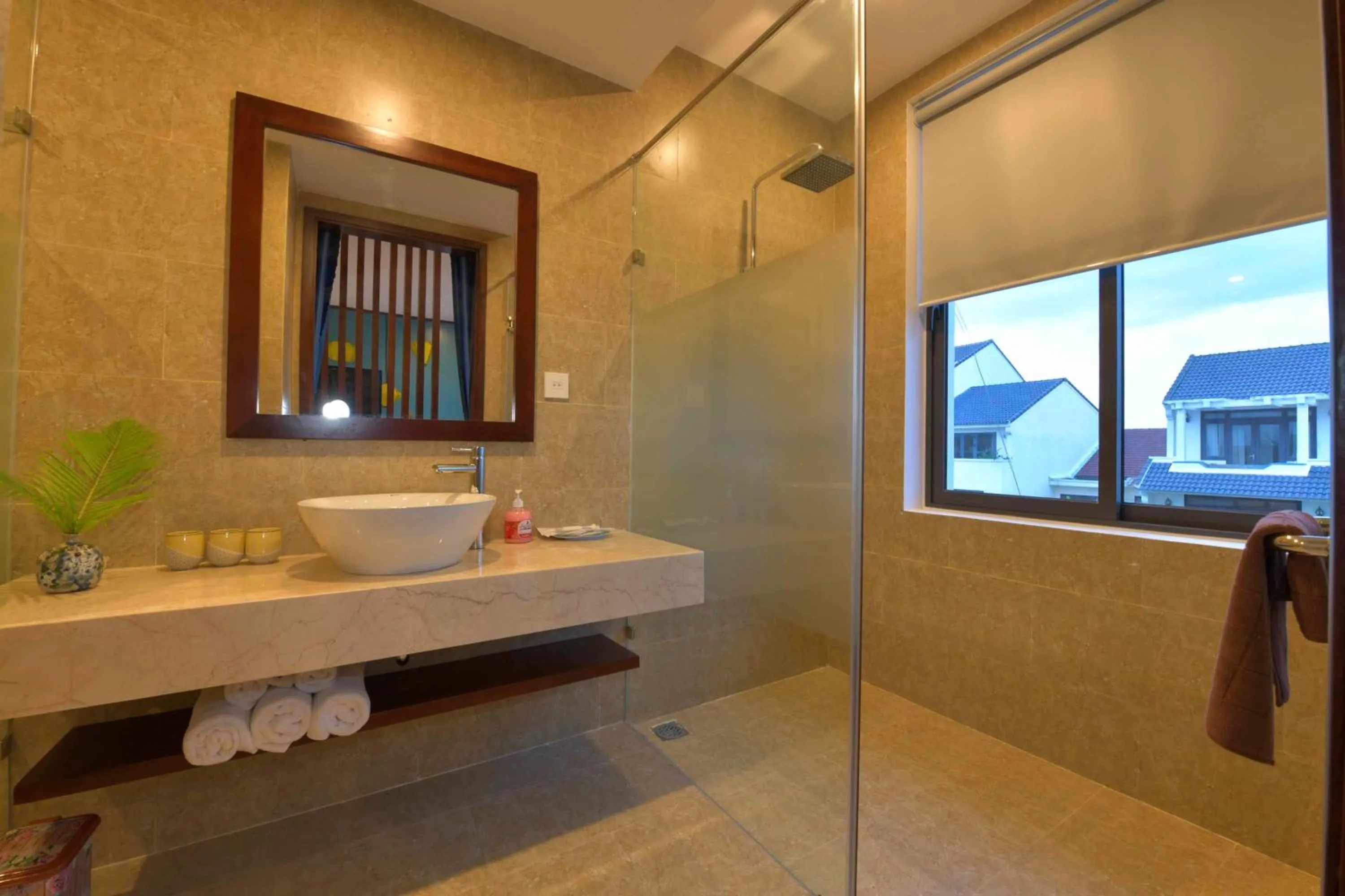 Shower in Saclo Villa and Hostel