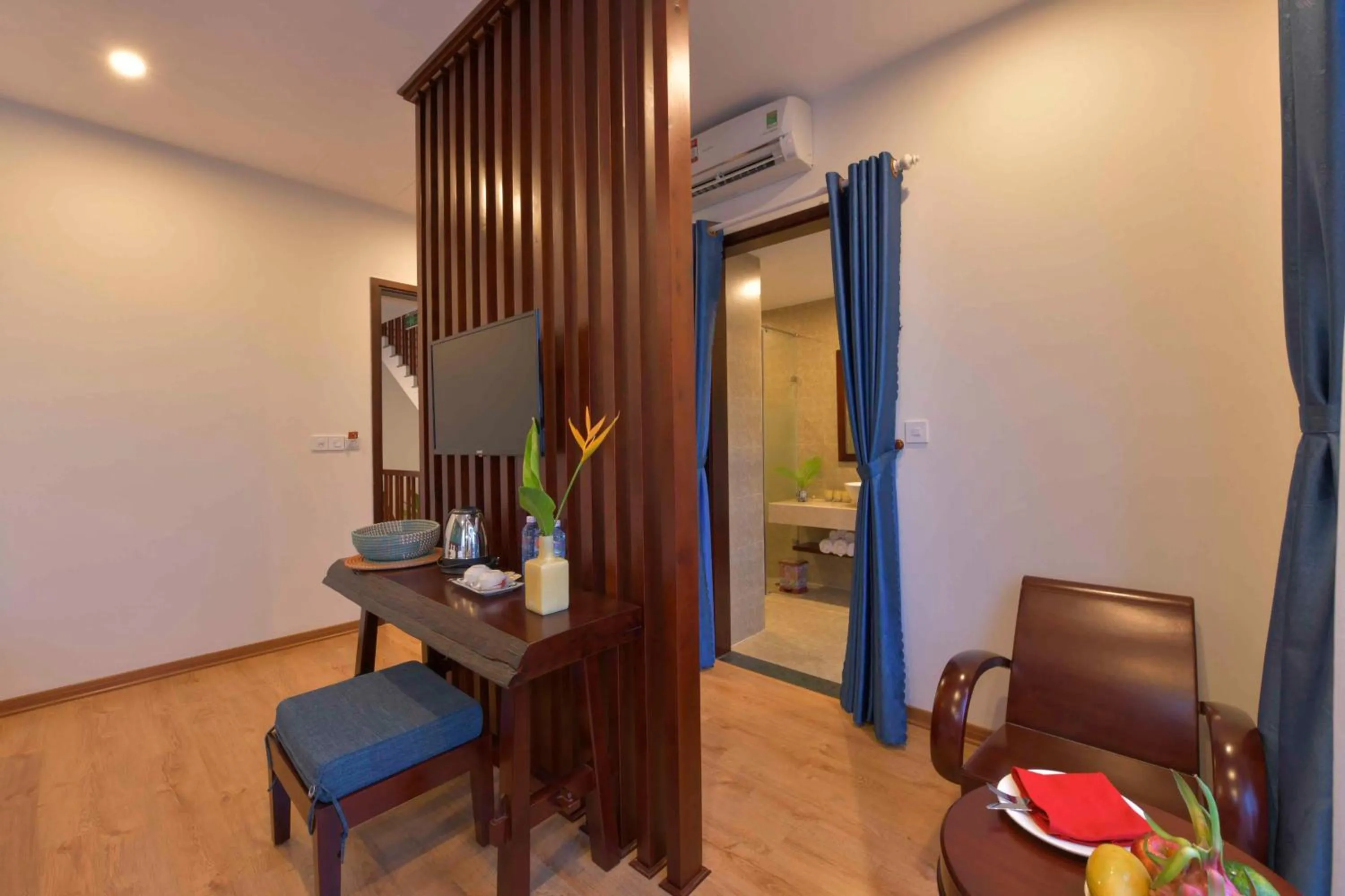 TV and multimedia in Saclo Villa and Hostel