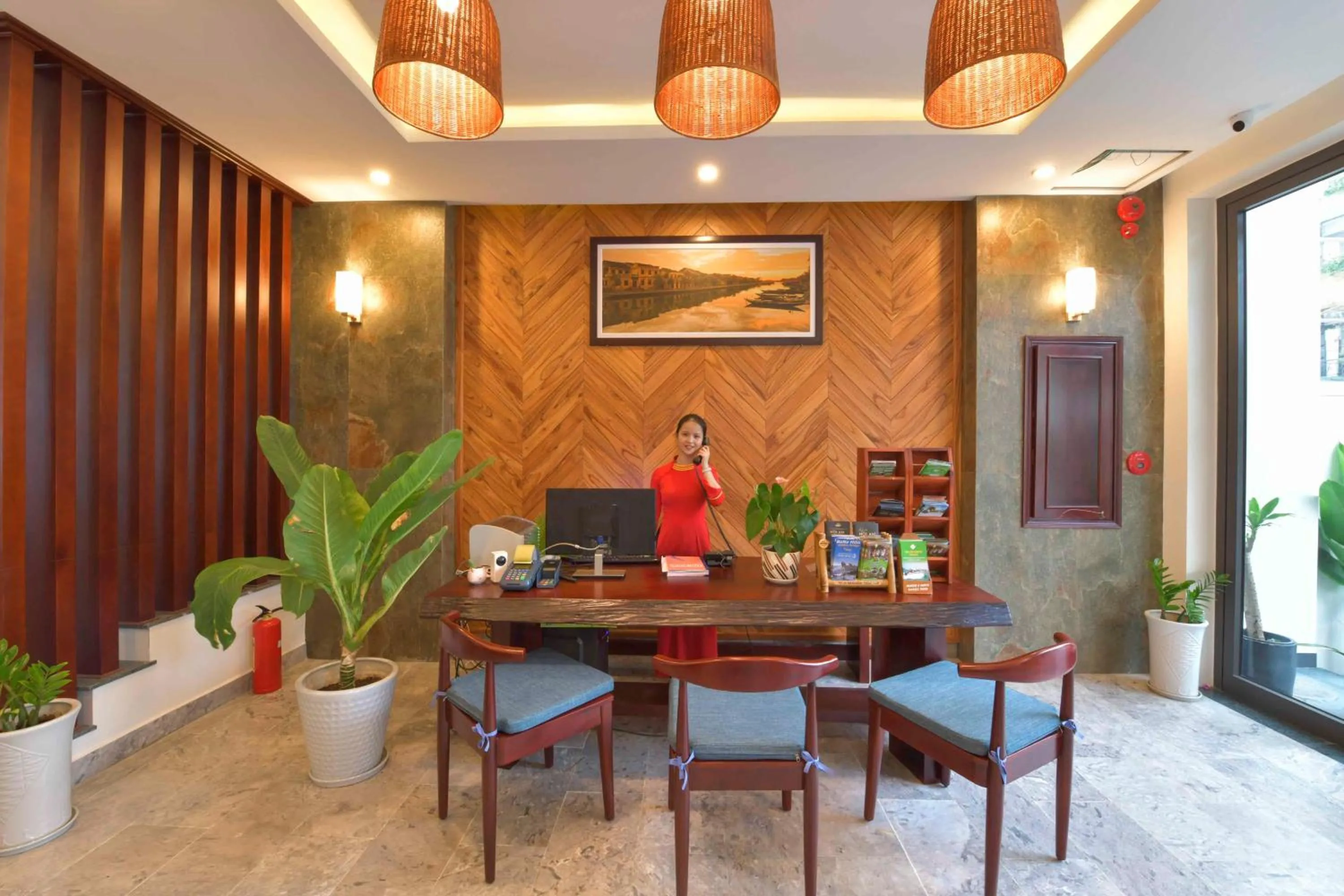 Staff in Saclo Villa and Hostel