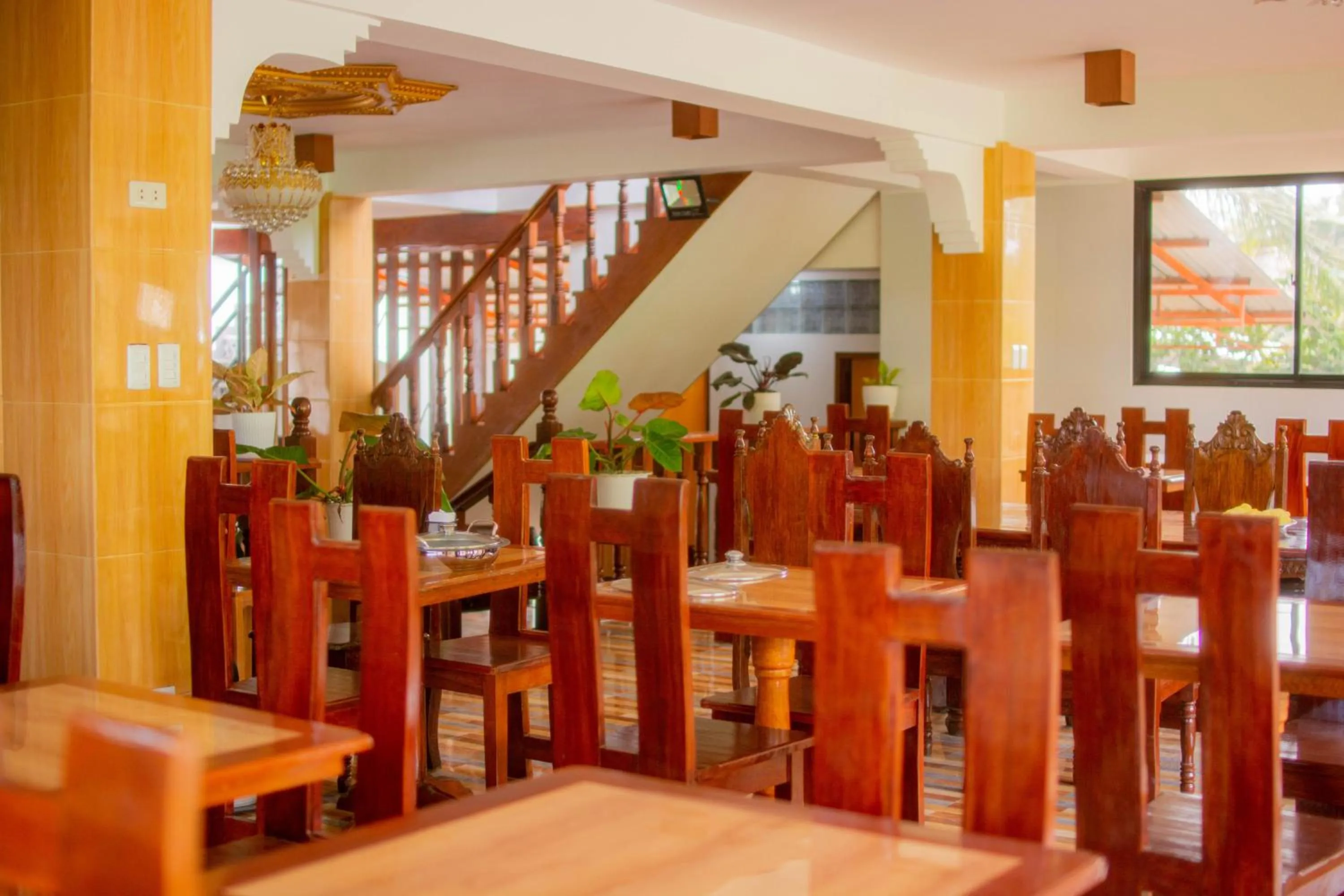 Restaurant/places to eat in D'MESA Seacretlodge and Restaurant