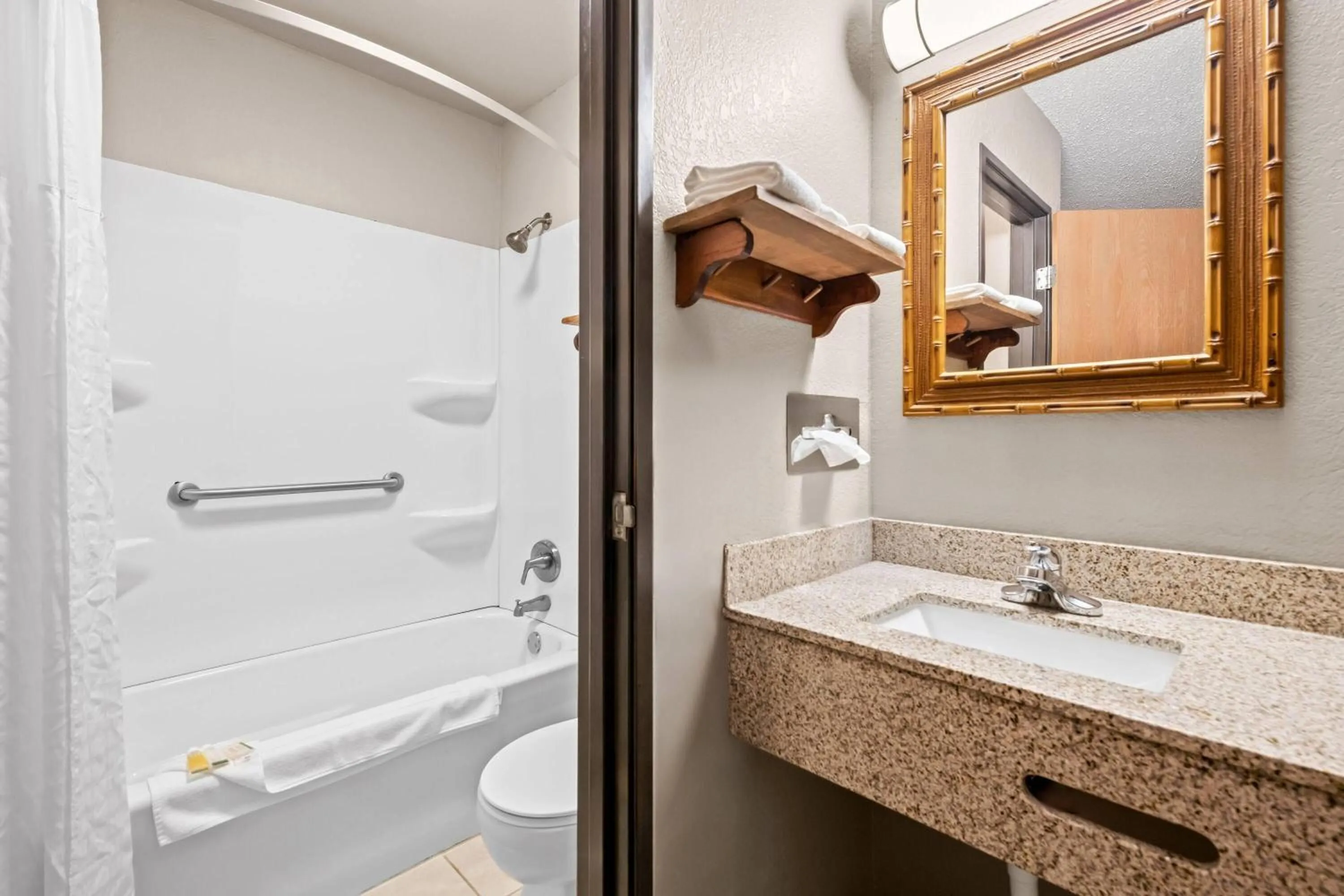 Bathroom in Super 8 by Wyndham Blue Earth