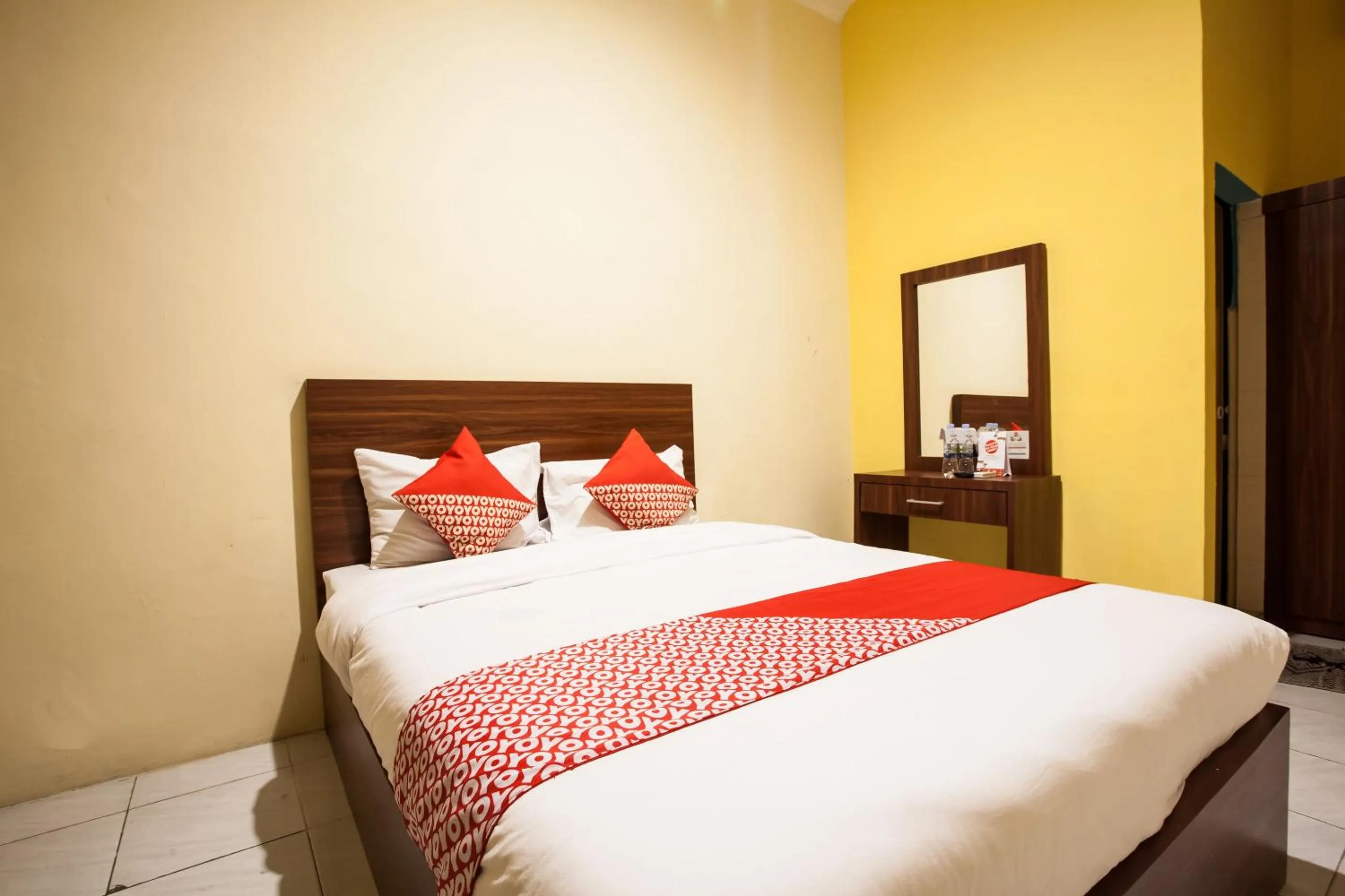 Bedroom, Bed in Hotel O Bunga Raya Residence