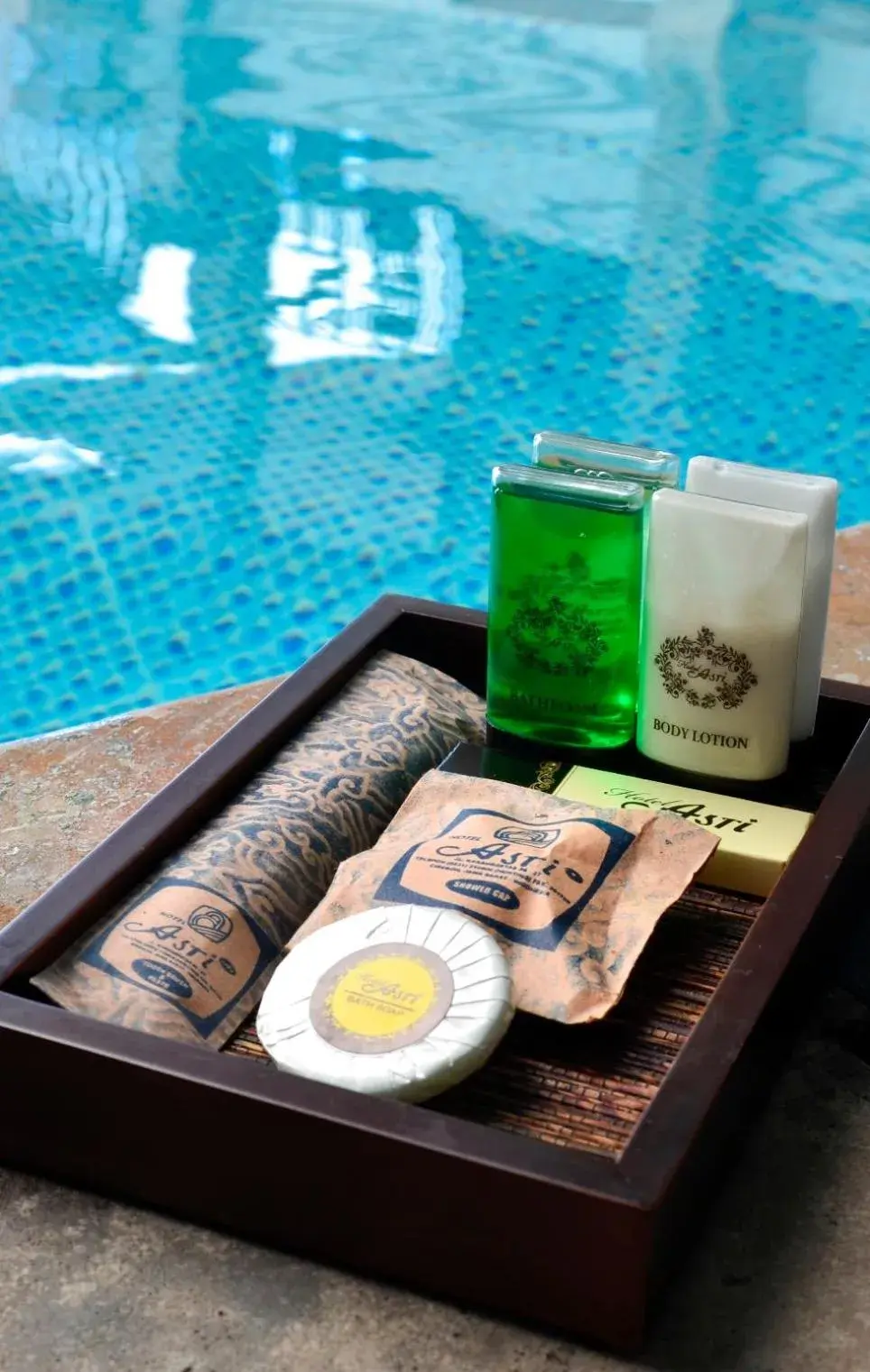 Pool view in HOTEL ASRI CIREBON Pool view in HOTEL ASRI CIREBON