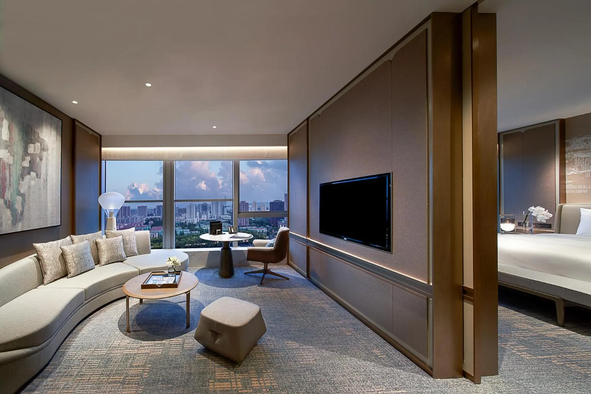 TV and multimedia, Bed in Kempinski Hotel Nanjing